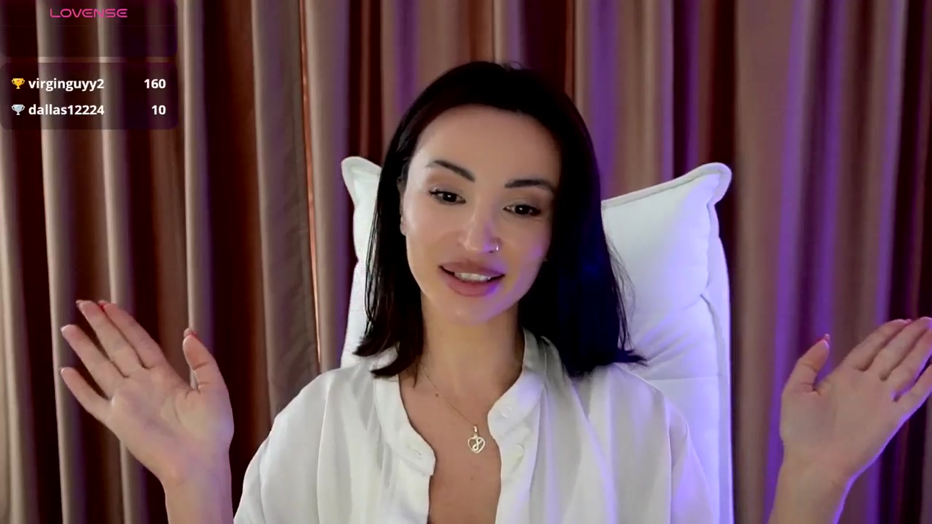 Gallery image thumbnail from AlyssiaKENT1's myfreecams stream on, 10/12/2025, 09:59 image 18 of 20