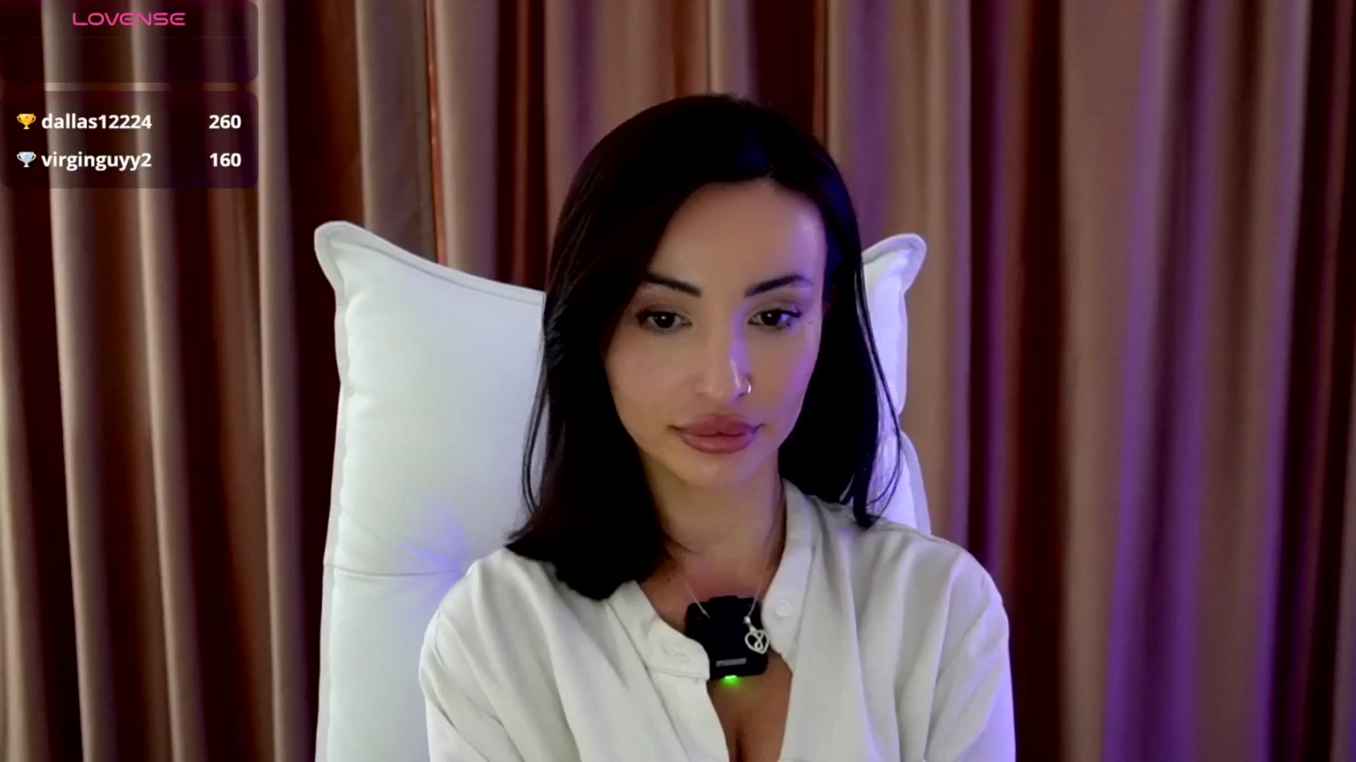 Gallery image thumbnail from AlyssiaKENT1's myfreecams stream on, 10/12/2025, 11:36 image 5 of 20