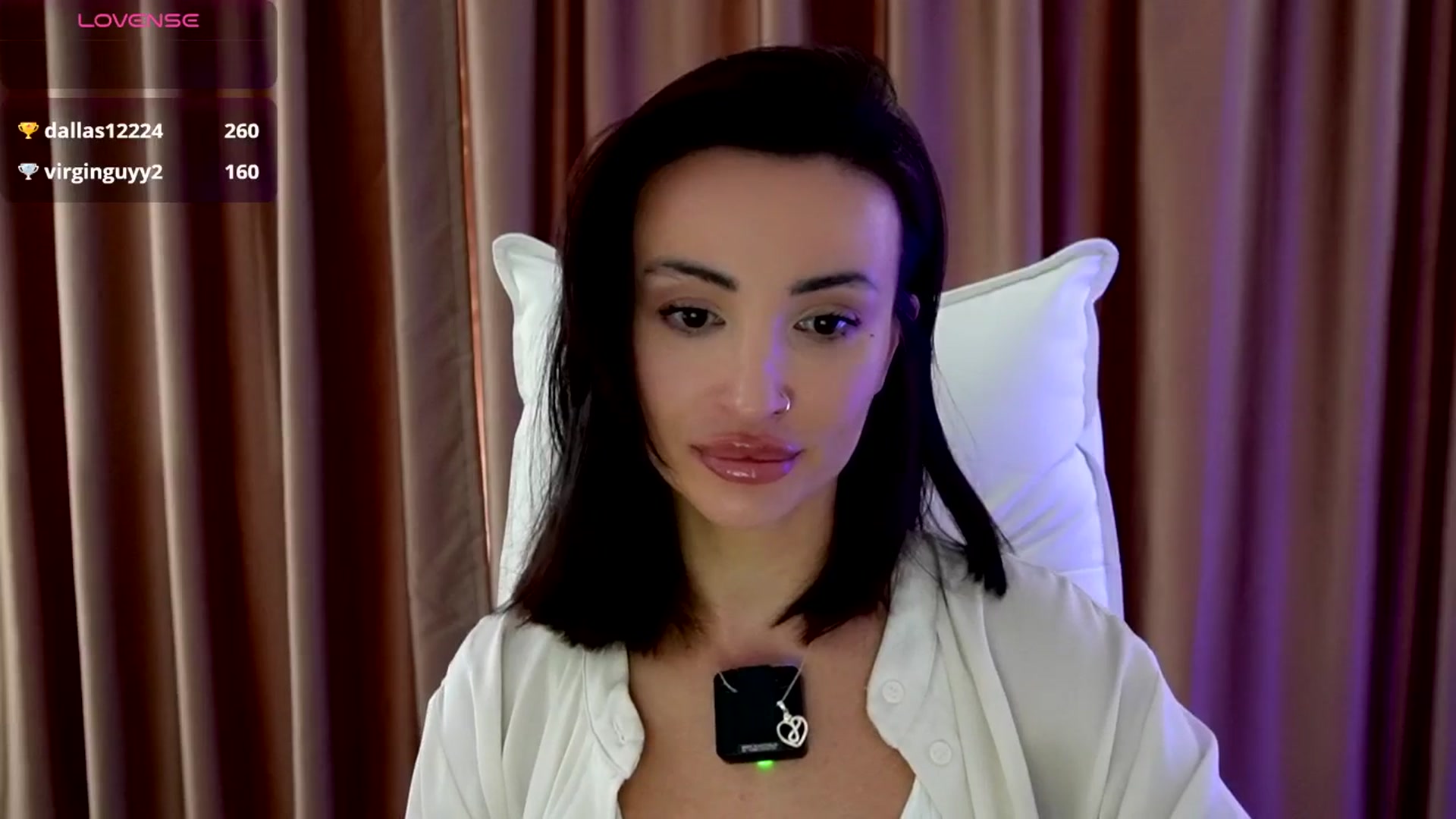 Gallery image thumbnail from AlyssiaKENT1's myfreecams stream on, 10/12/2025, 11:36 image 10 of 20