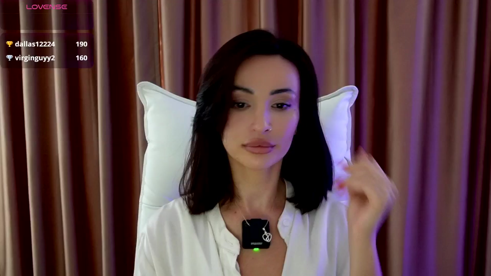Gallery image thumbnail from AlyssiaKENT1's myfreecams stream on, 10/12/2025, 11:36 image 1 of 20
