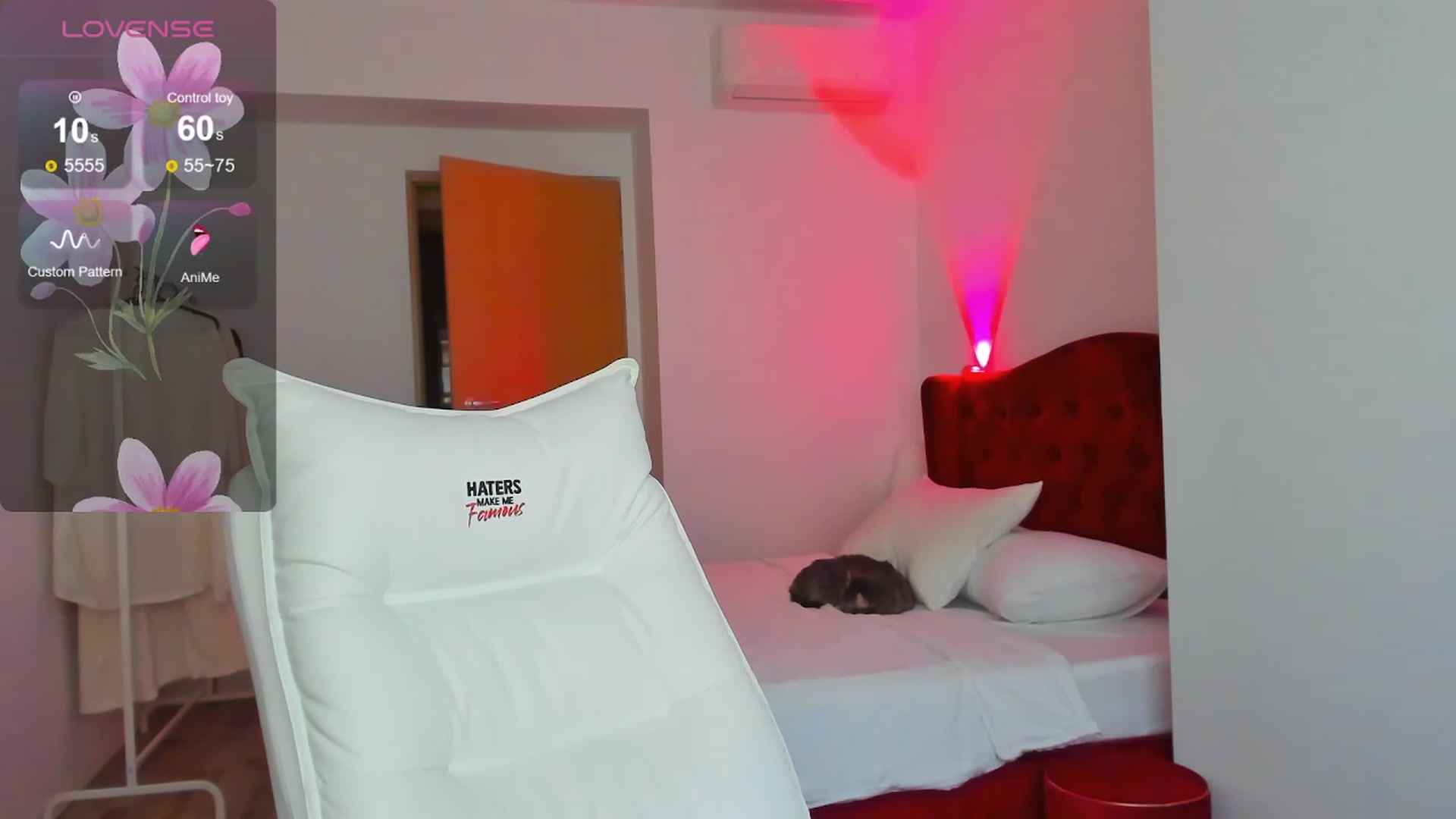 Gallery image thumbnail from AlyssiaKENTX's myfreecams stream on, 12/04/2023, 14:04 image 16 of 20
