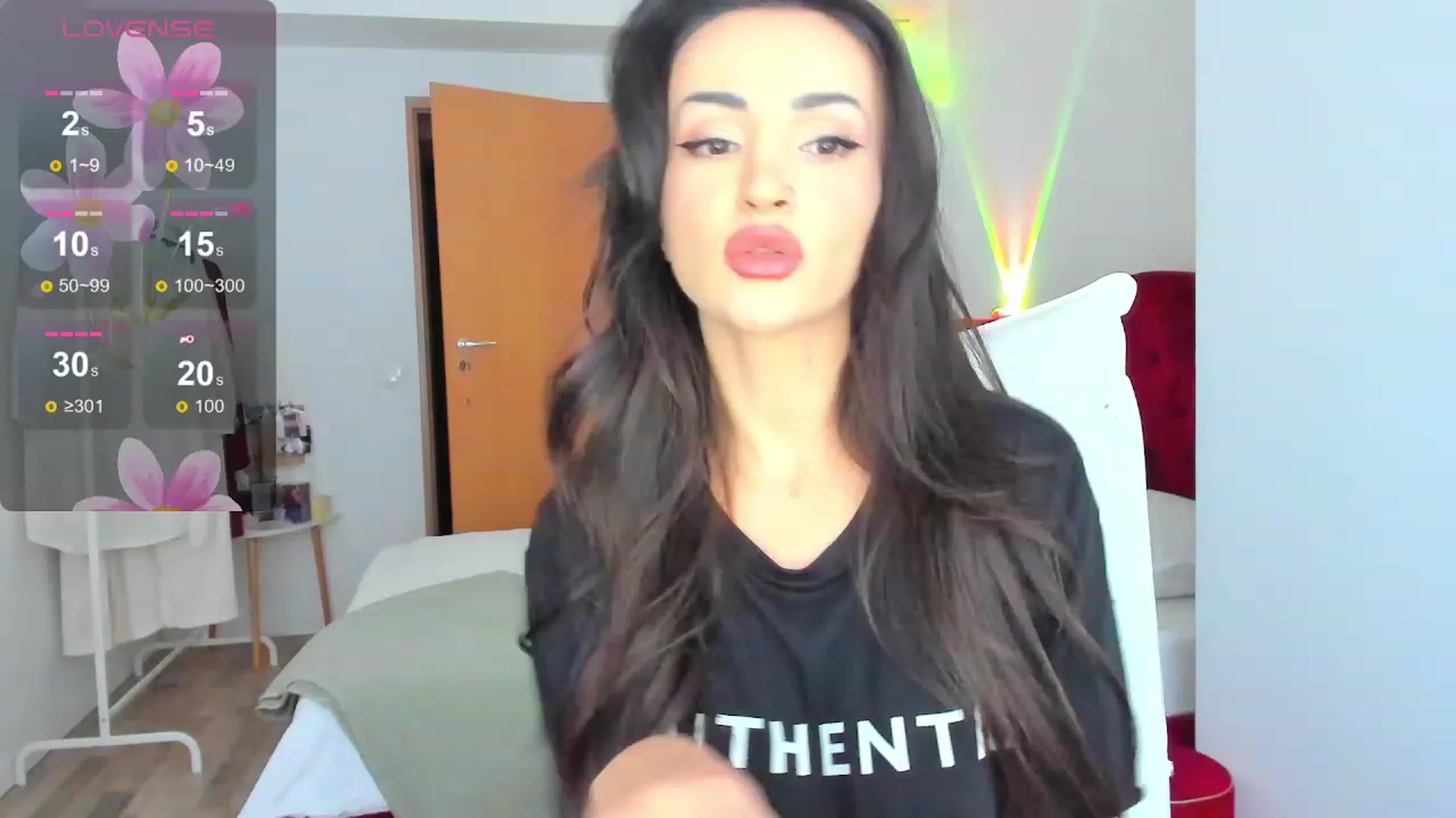 Gallery image thumbnail from AlyssiaKENTX's myfreecams stream on, 12/05/2023, 13:42 image 16 of 20