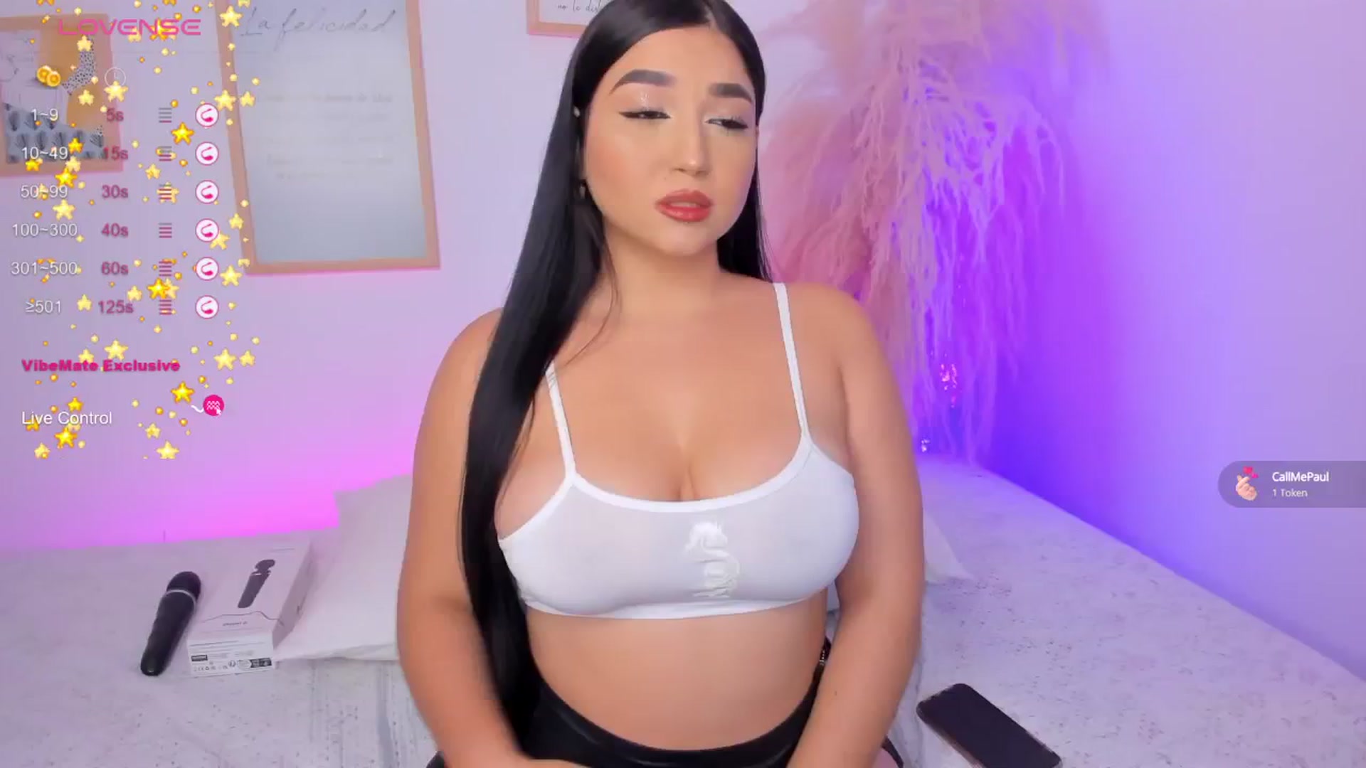 Gallery image thumbnail from Alyssia_dange's myfreecams stream on, 06/18/2024, 06:13 image 16 of 20
