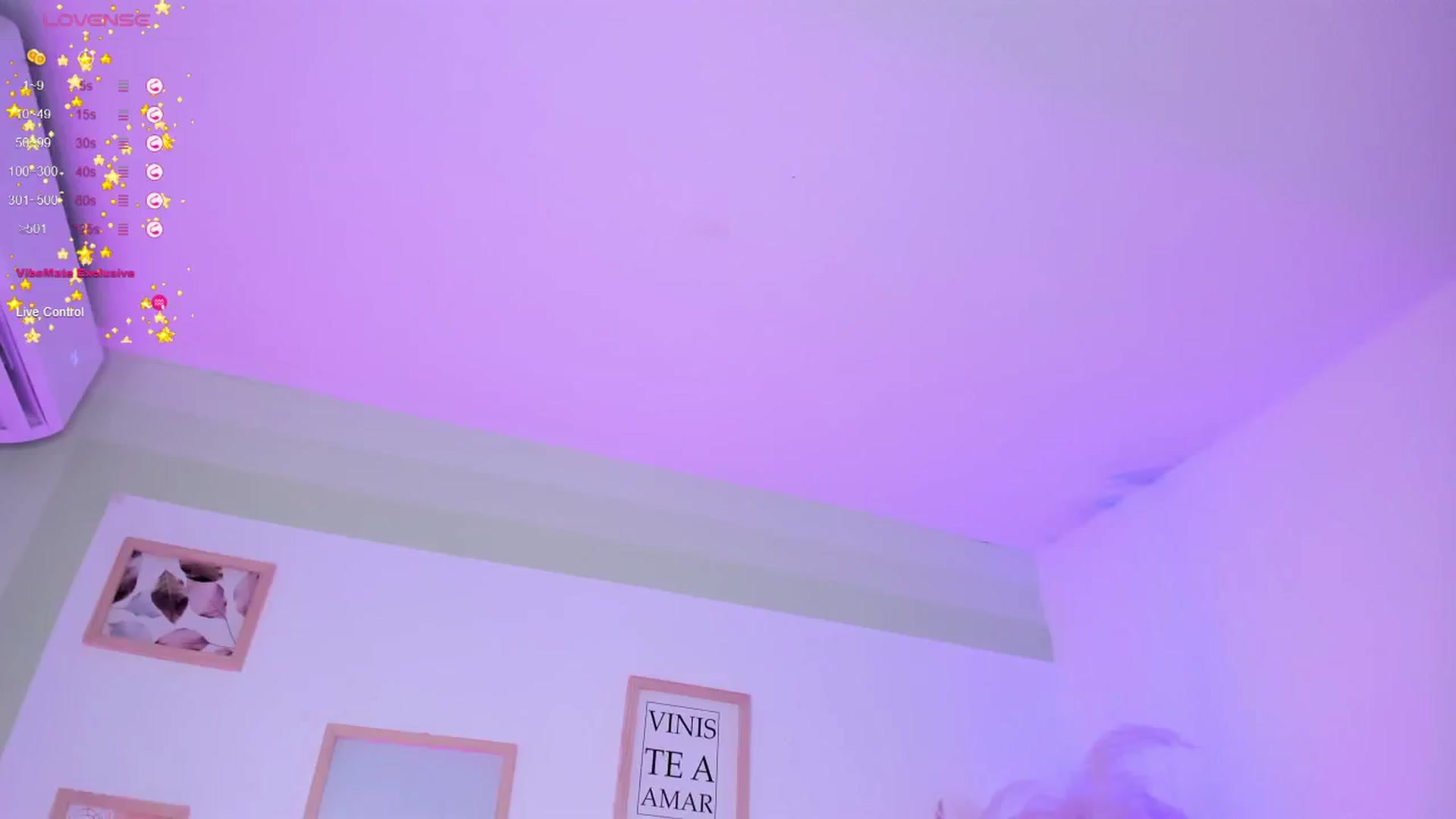 Gallery image thumbnail from Alyssia_dange's myfreecams stream on, 06/19/2024, 06:40 image 14 of 20