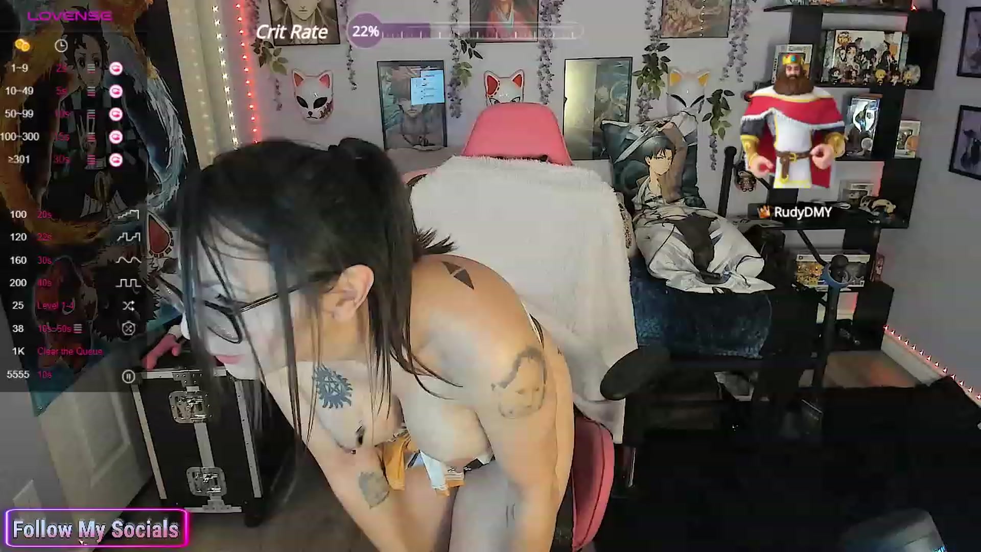 Gallery image thumbnail from Alyx_Singer's myfreecams stream on, 10/02/2023, 21:42 image 3 of 20