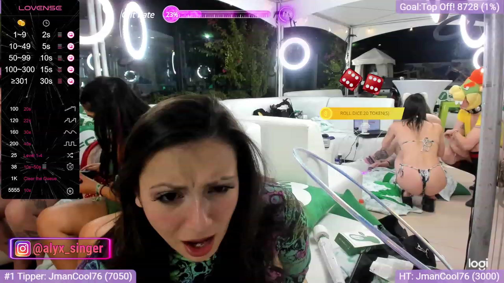 Gallery image thumbnail from Alyx_Singer's myfreecams stream on, 10/10/2023, 05:09 image 5 of 20