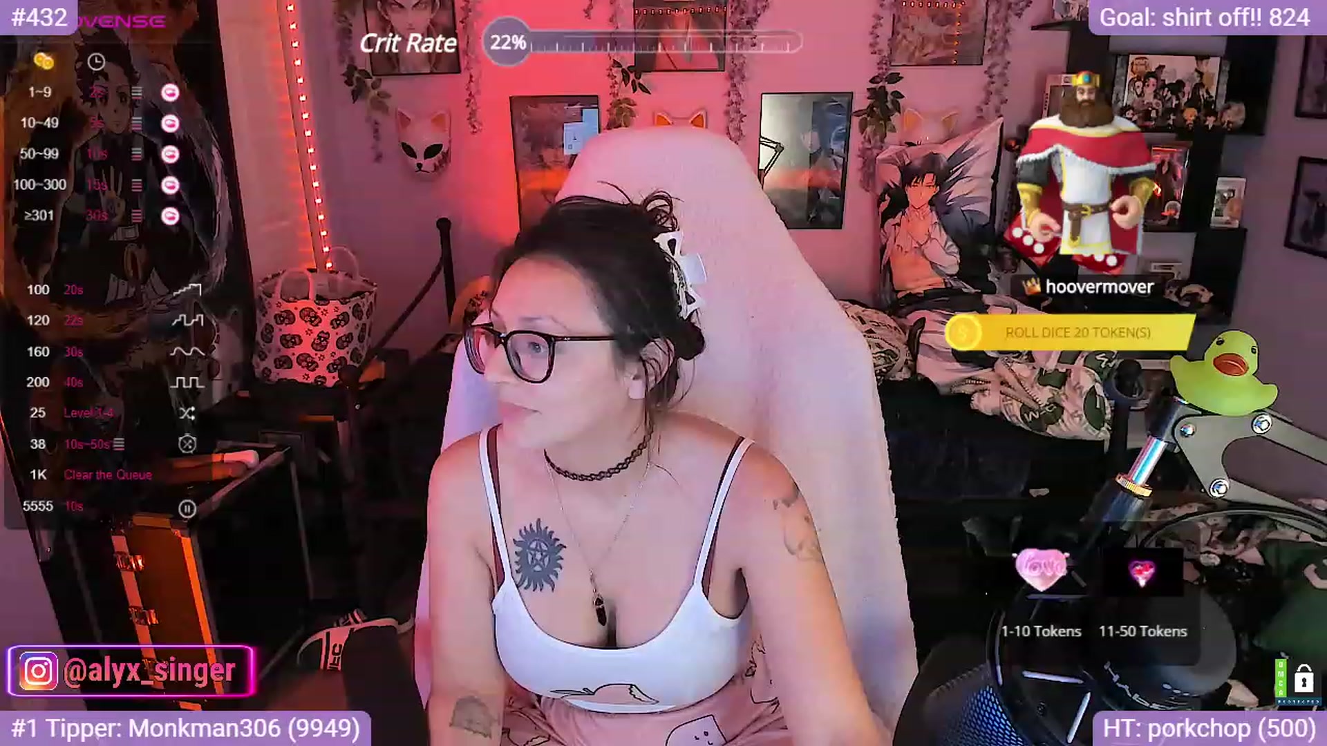 Gallery image thumbnail from Alyx_Singer's myfreecams stream on, 10/16/2023, 23:04 image 12 of 20