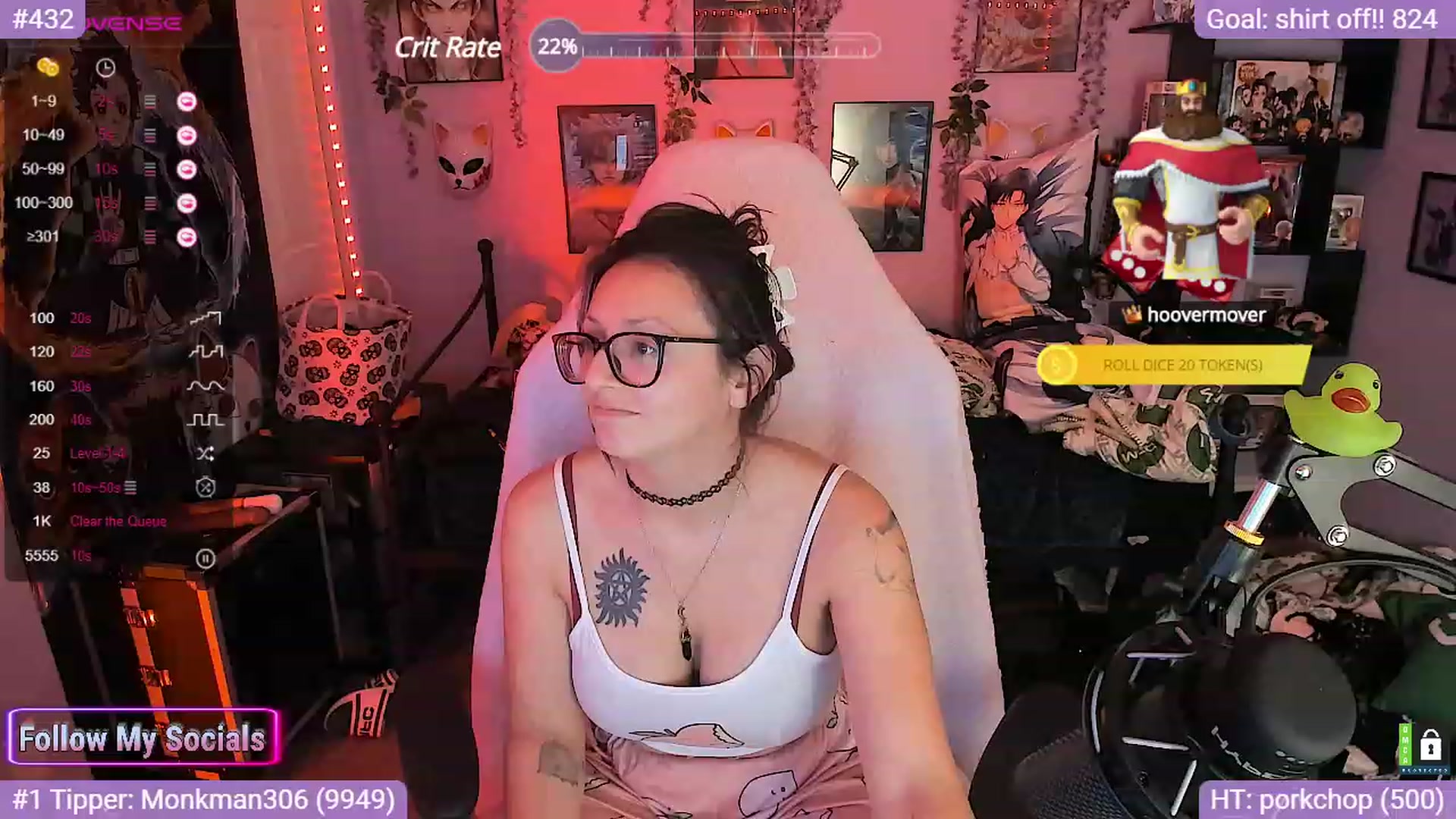 Gallery image thumbnail from Alyx_Singer's myfreecams stream on, 10/16/2023, 23:04 image 19 of 20