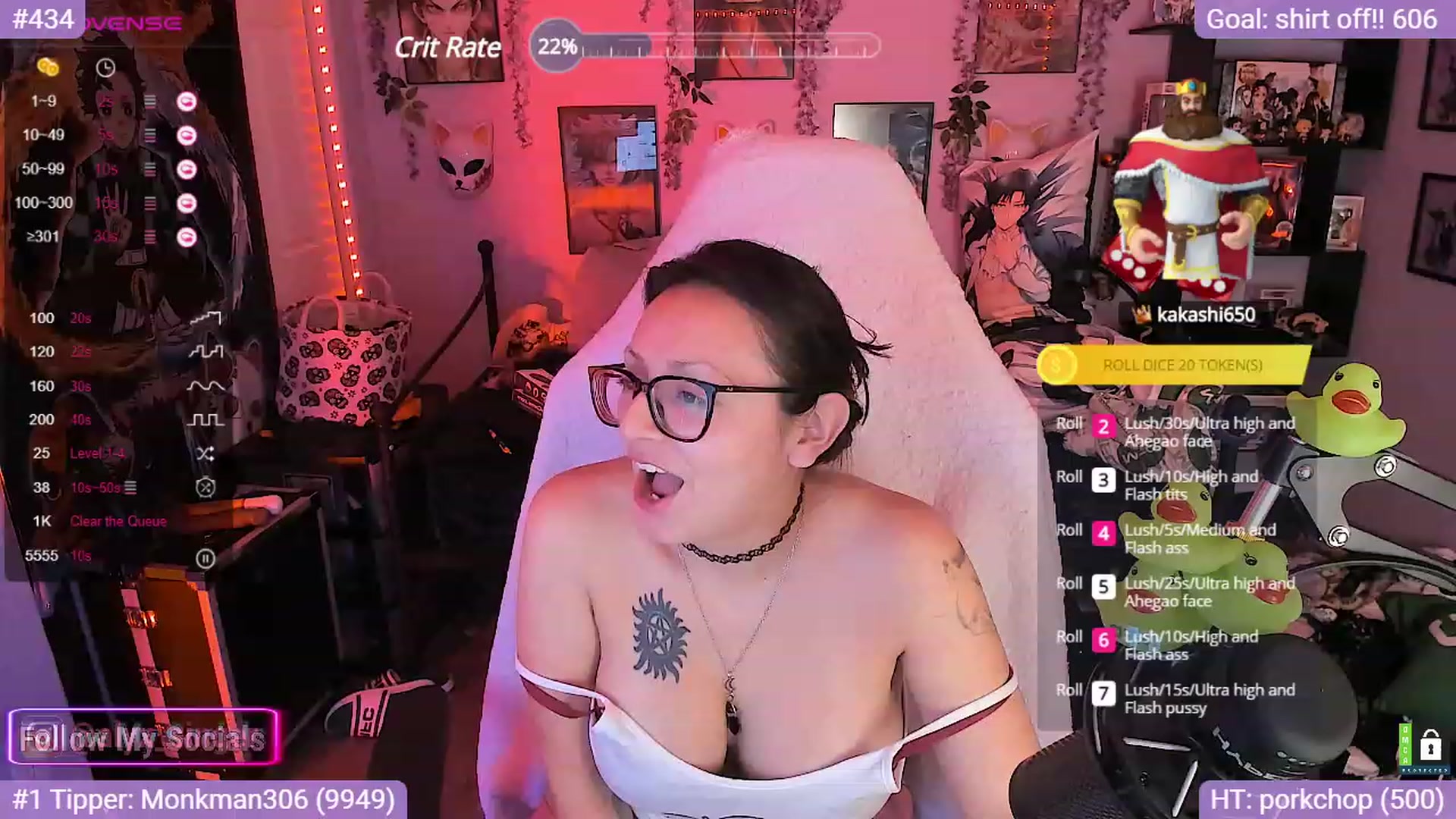 Gallery image thumbnail from Alyx_Singer's myfreecams stream on, 10/17/2023, 06:16 image 17 of 20