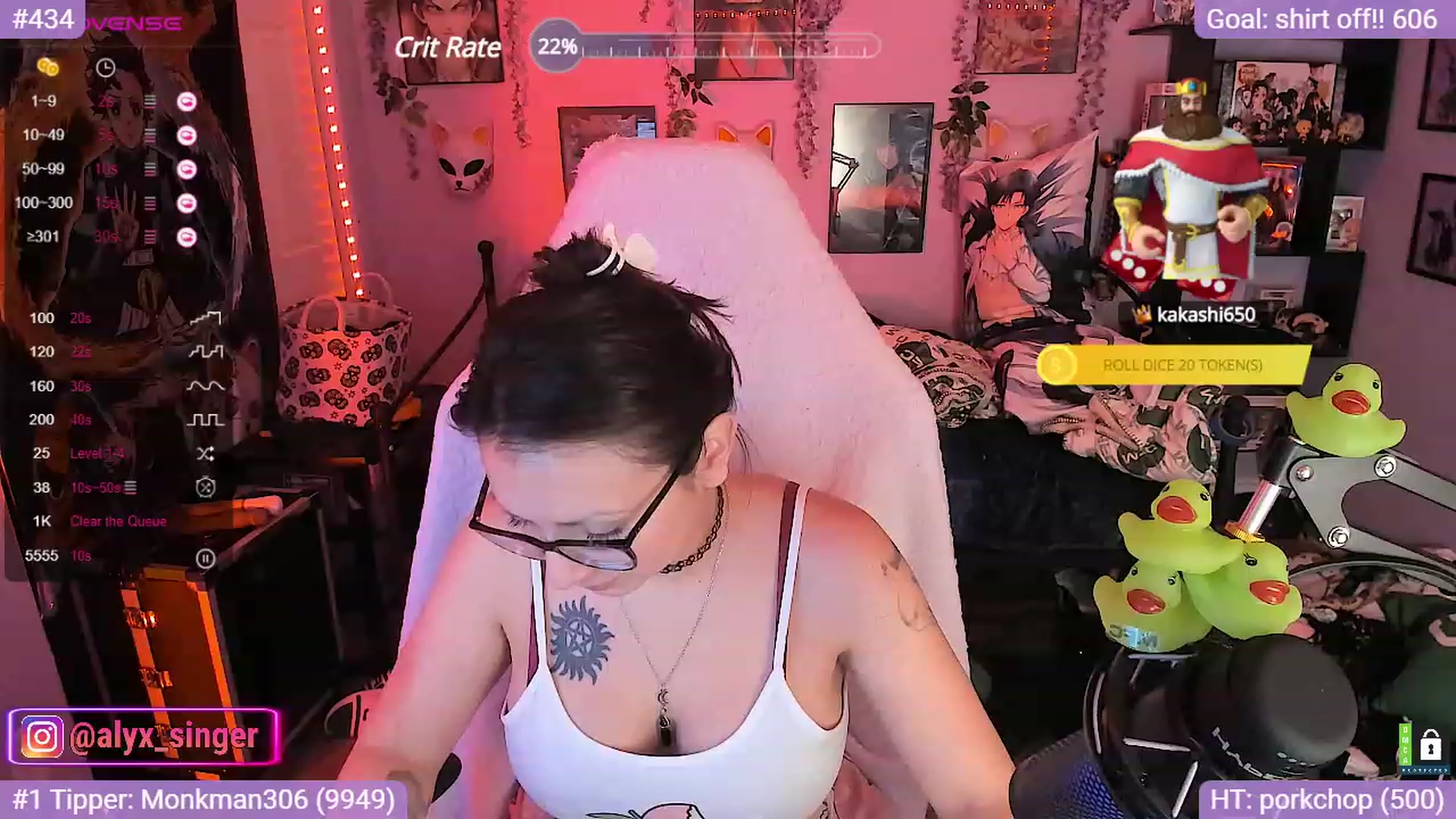 Gallery image thumbnail from Alyx_Singer's myfreecams stream on, 10/17/2023, 06:16 image 14 of 20