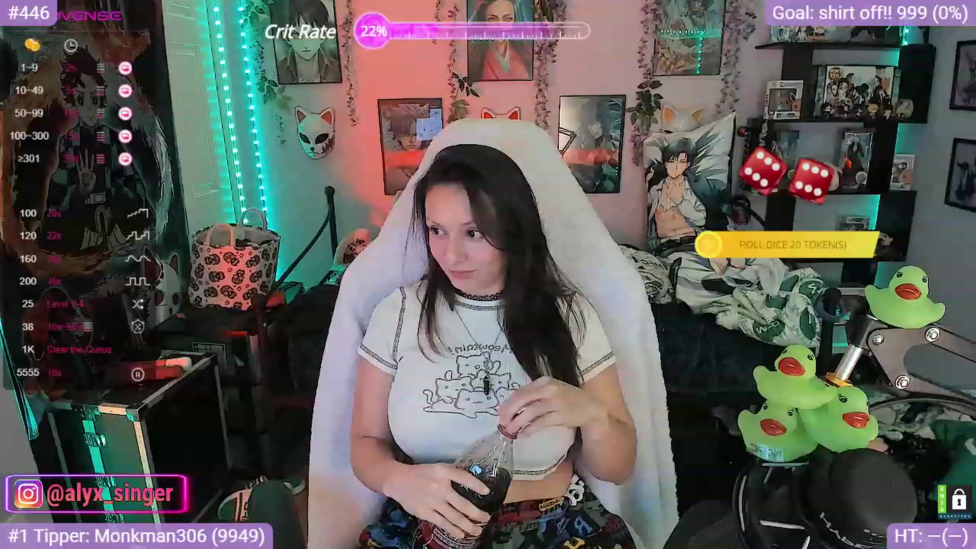 Gallery image thumbnail from Alyx_Singer's myfreecams stream on, 10/17/2023, 18:32 image 6 of 20