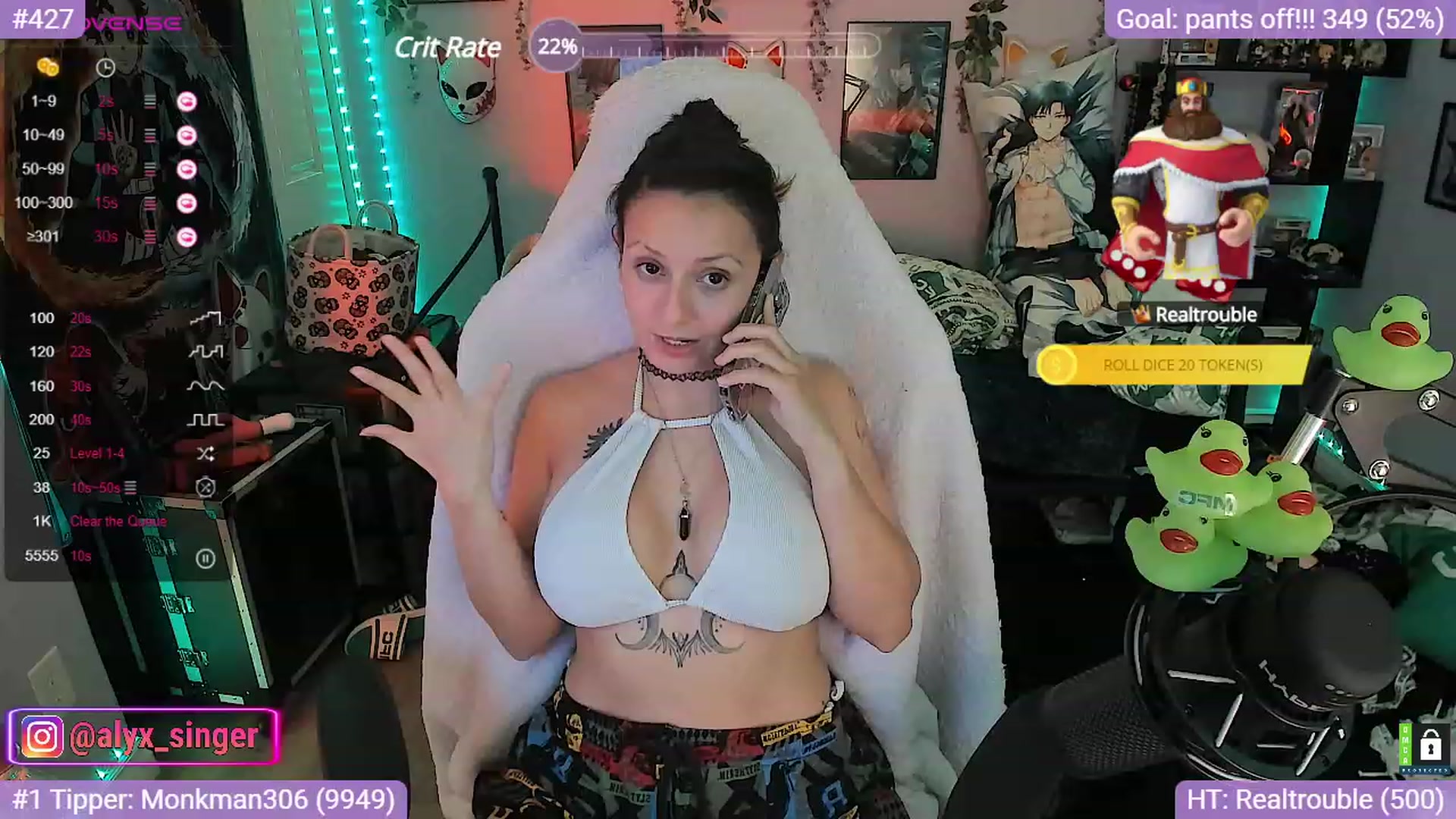 Gallery image thumbnail from Alyx_Singer's myfreecams stream on, 10/17/2023, 21:13 image 12 of 20