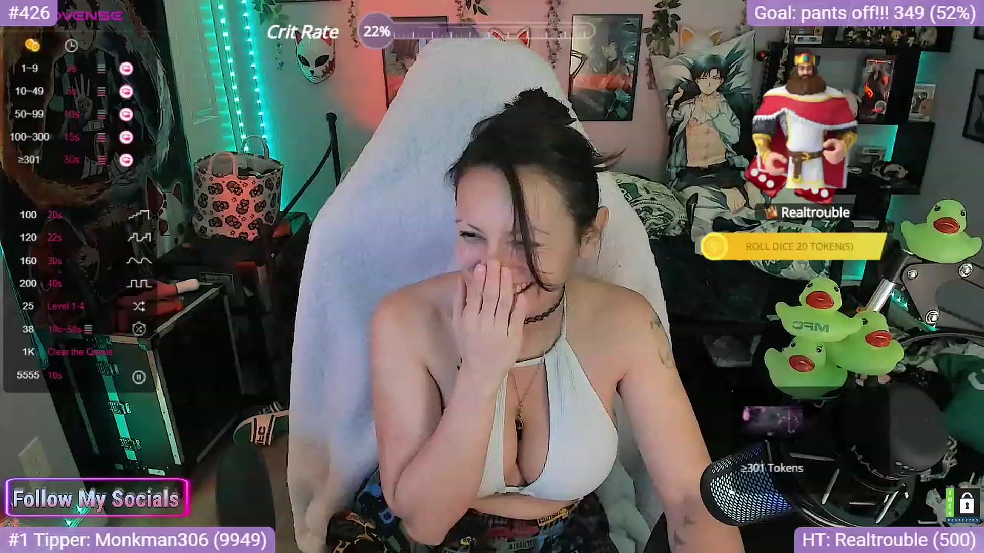 Gallery image thumbnail from Alyx_Singer's myfreecams stream on, 10/17/2023, 21:13 image 2 of 20