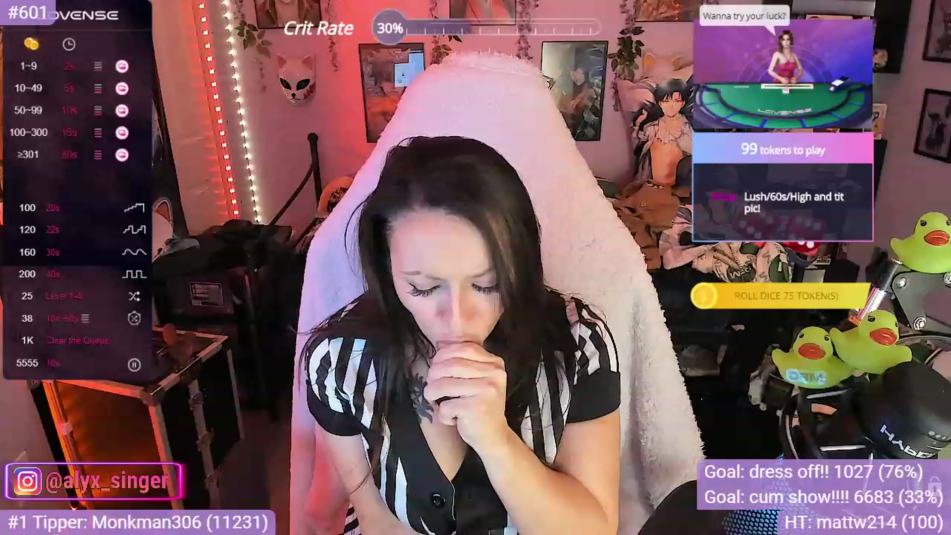 Gallery image thumbnail from Alyx_Singer's myfreecams stream on, 10/28/2023, 08:04 image 3 of 20