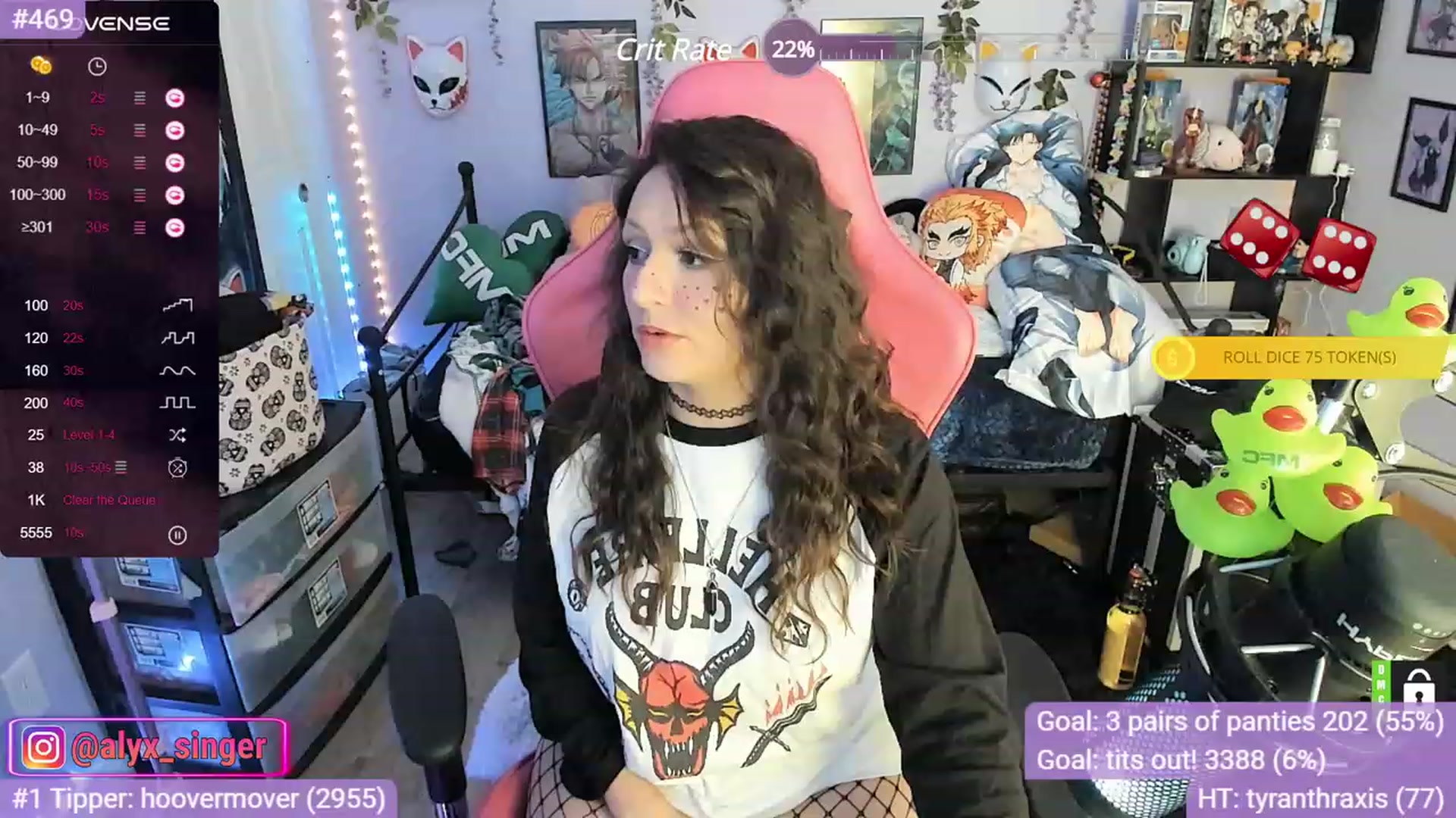 Gallery image thumbnail from Alyx_Singer's myfreecams stream on, 11/17/2023, 22:20 image 14 of 20