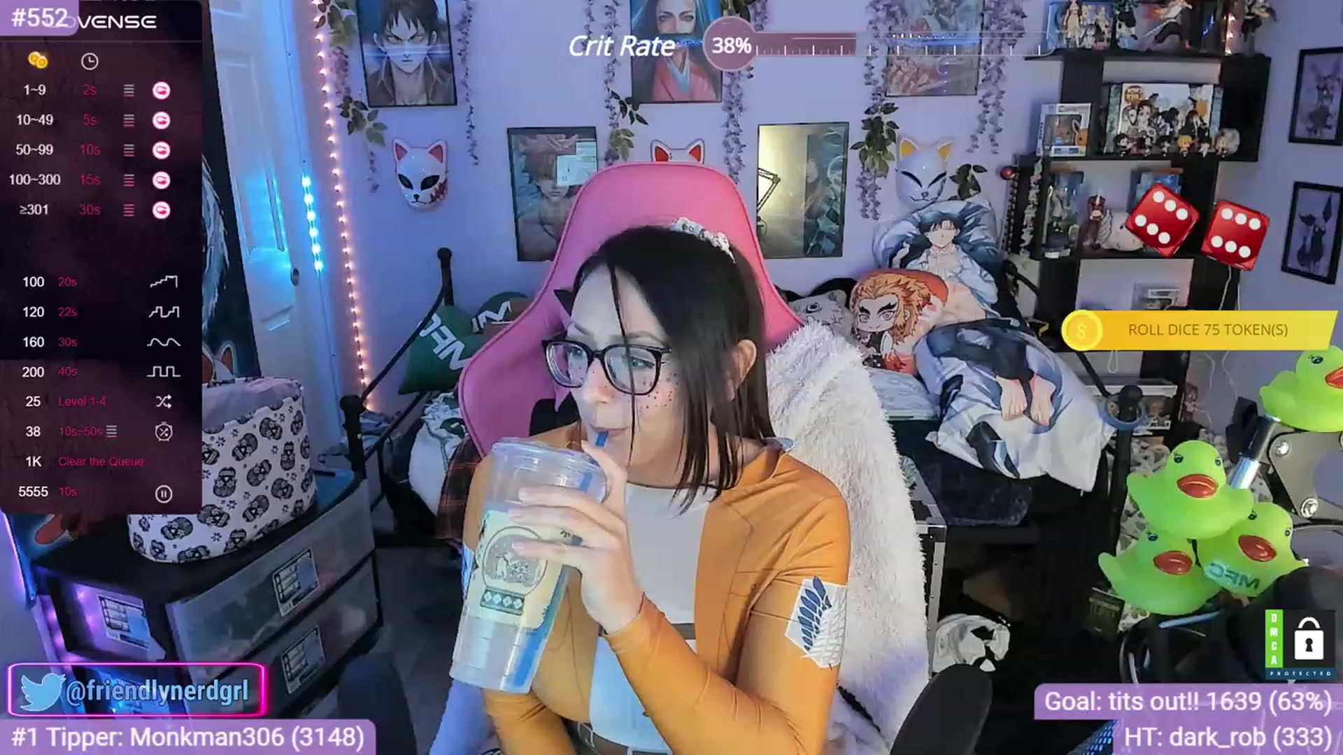 Gallery image thumbnail from Alyx_Singer's myfreecams stream on, 11/20/2023, 19:23 image 15 of 20