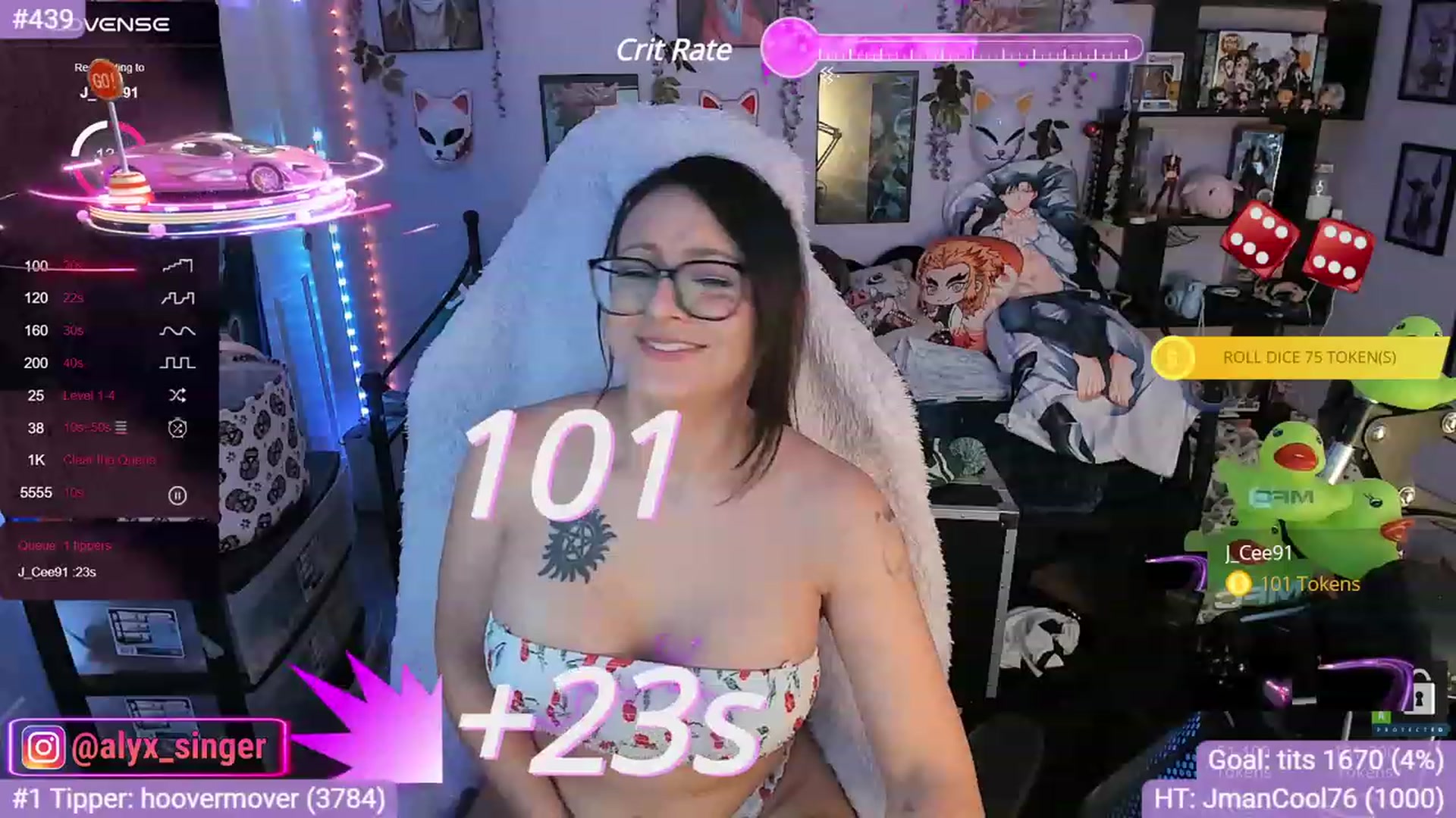 Gallery image thumbnail from Alyx_Singer's myfreecams stream on, 11/21/2023, 01:23 image 15 of 20