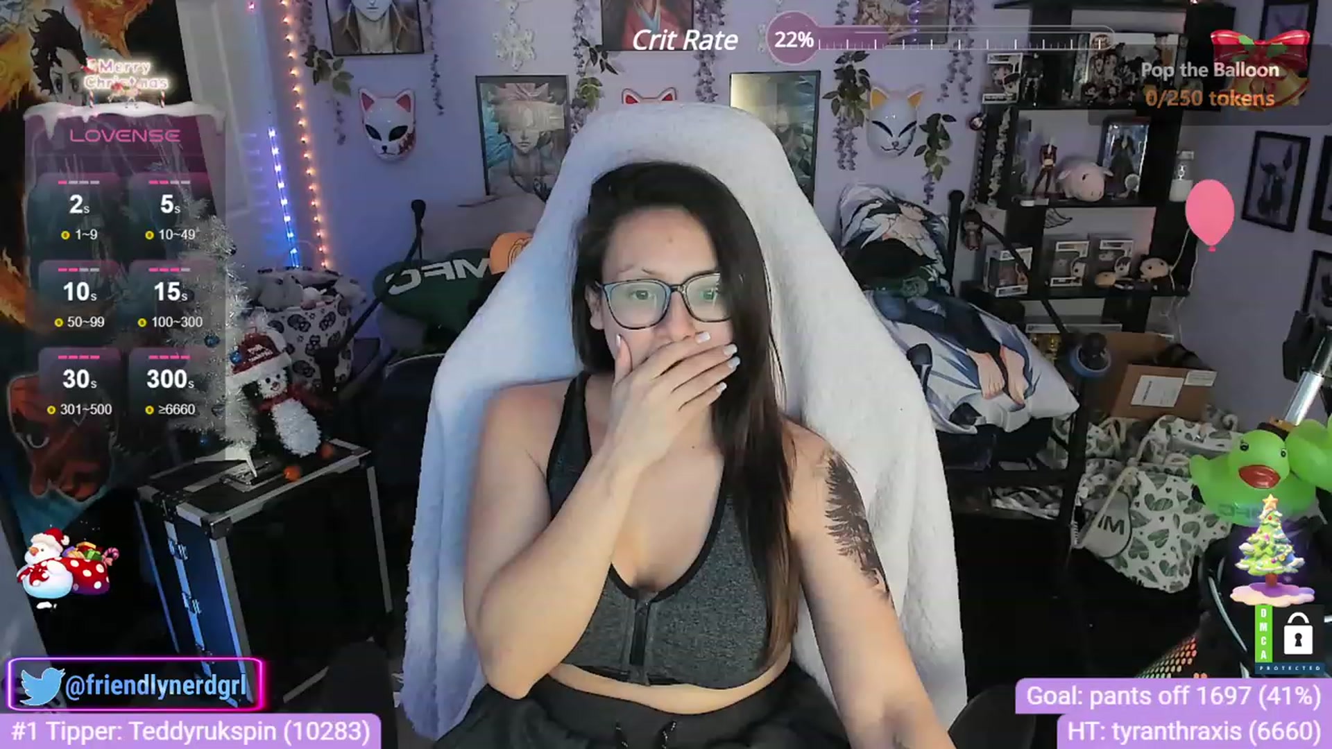 Gallery image thumbnail from Alyx_Singer's myfreecams stream on, 12/19/2023, 23:48 image 11 of 20