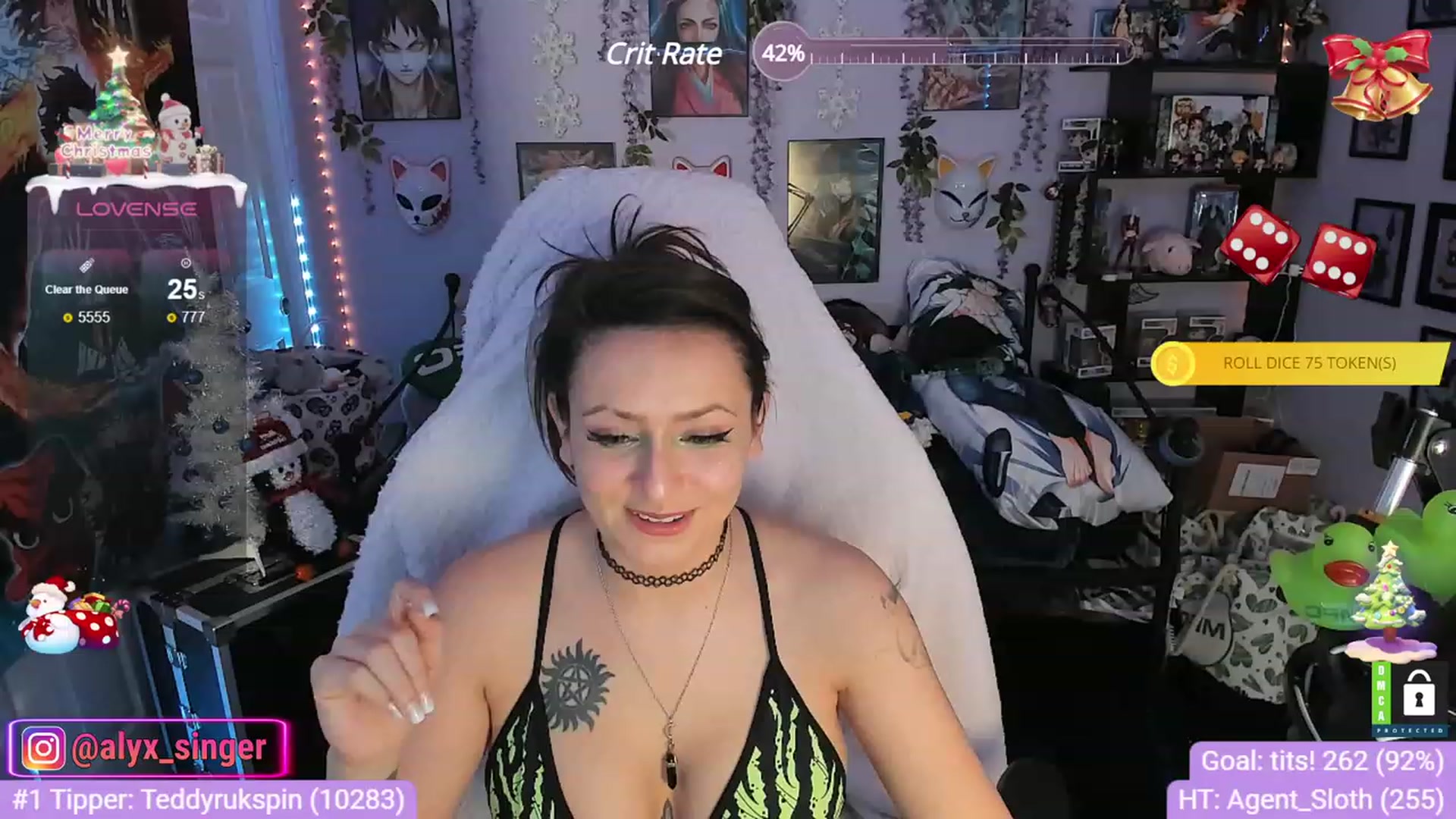 Gallery image thumbnail from Alyx_Singer's myfreecams stream on, 12/21/2023, 23:20 image 14 of 20