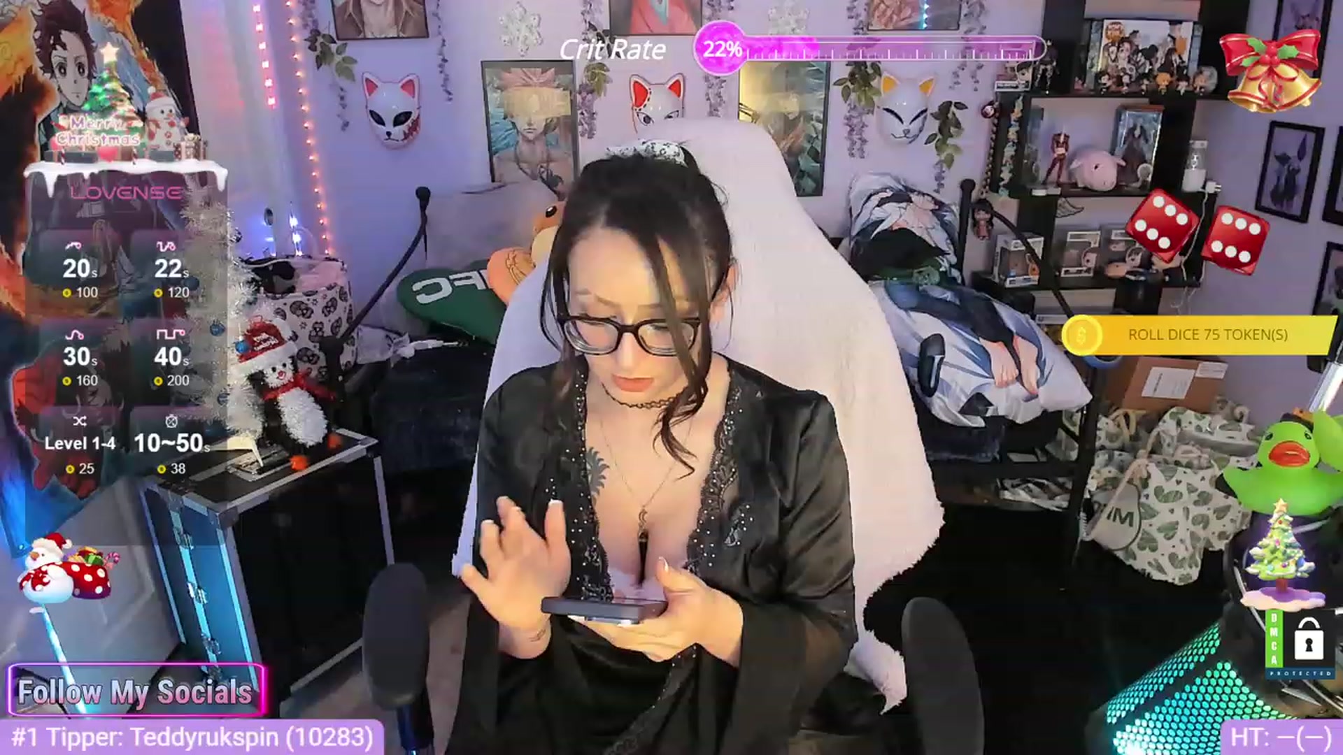 Gallery image thumbnail from Alyx_Singer's myfreecams stream on, 12/25/2023, 05:17 image 18 of 20