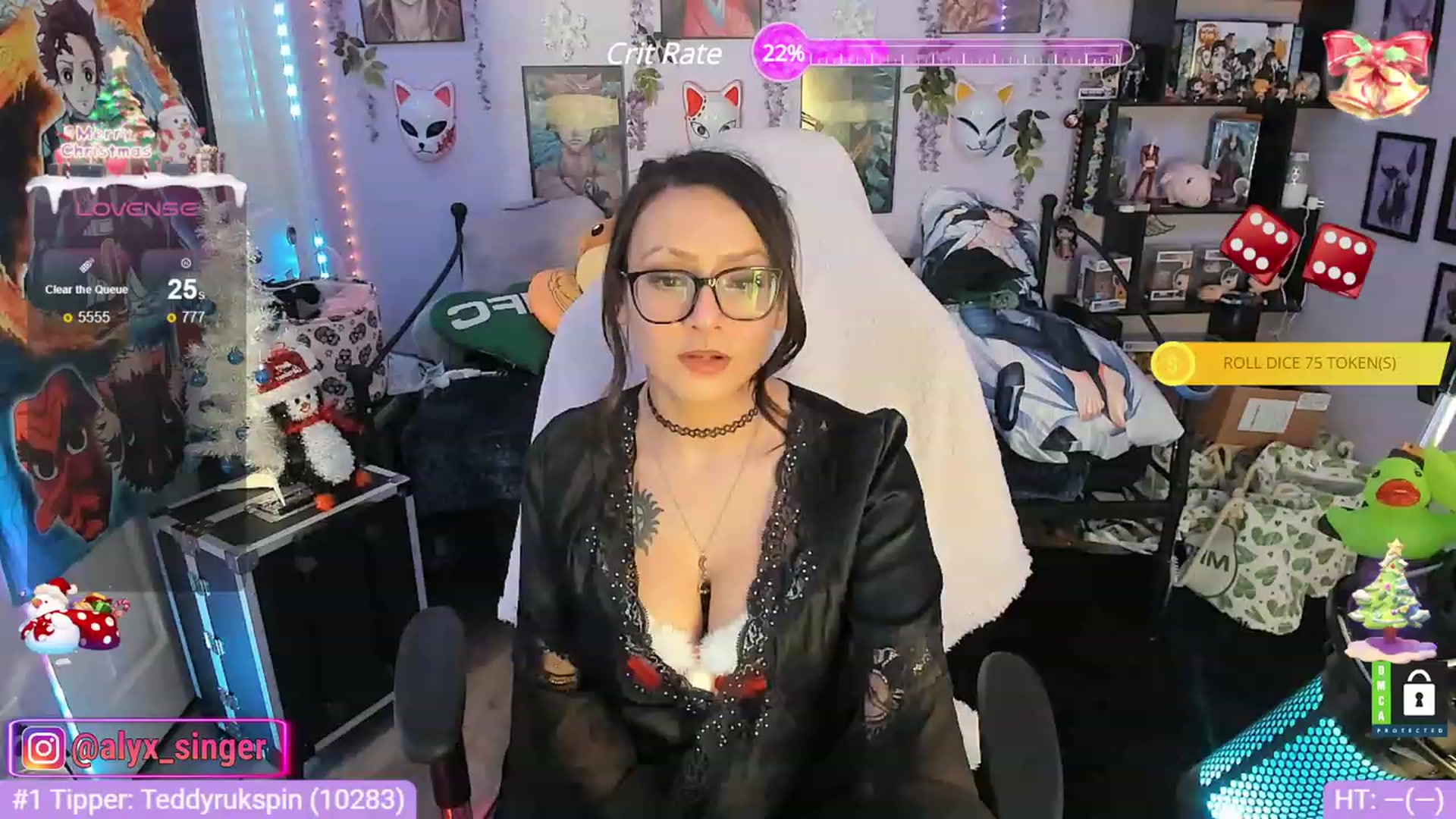 Gallery image thumbnail from Alyx_Singer's myfreecams stream on, 12/25/2023, 05:17 image 14 of 20
