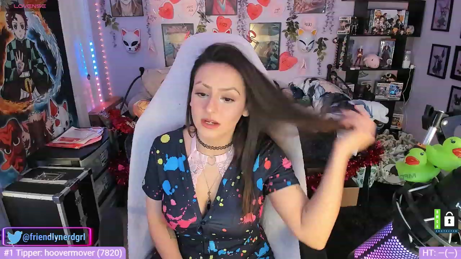Gallery image thumbnail from Alyx_Singer's myfreecams stream on, 01/15/2024, 21:13 image 1 of 20