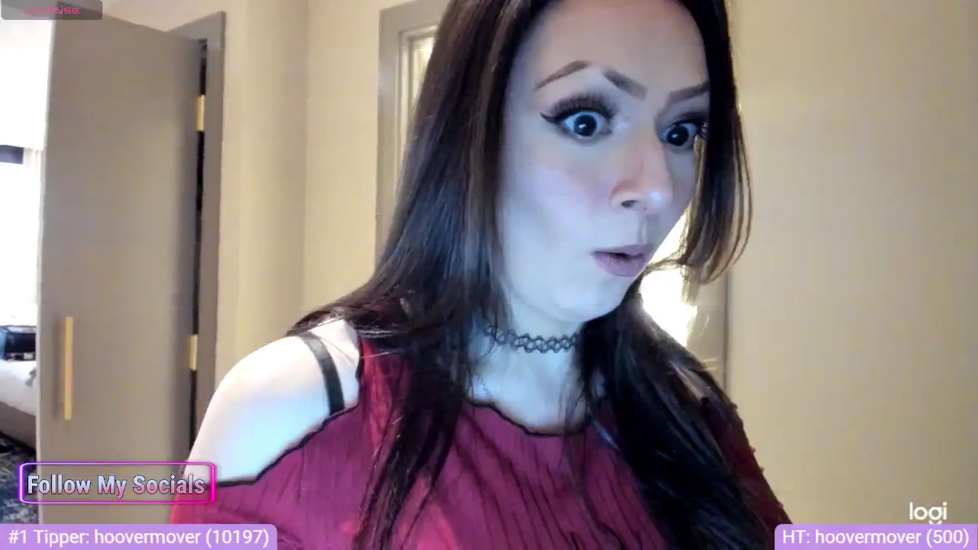 Gallery image thumbnail from Alyx_Singer's myfreecams stream on, 01/24/2024, 24:30 image 18 of 20