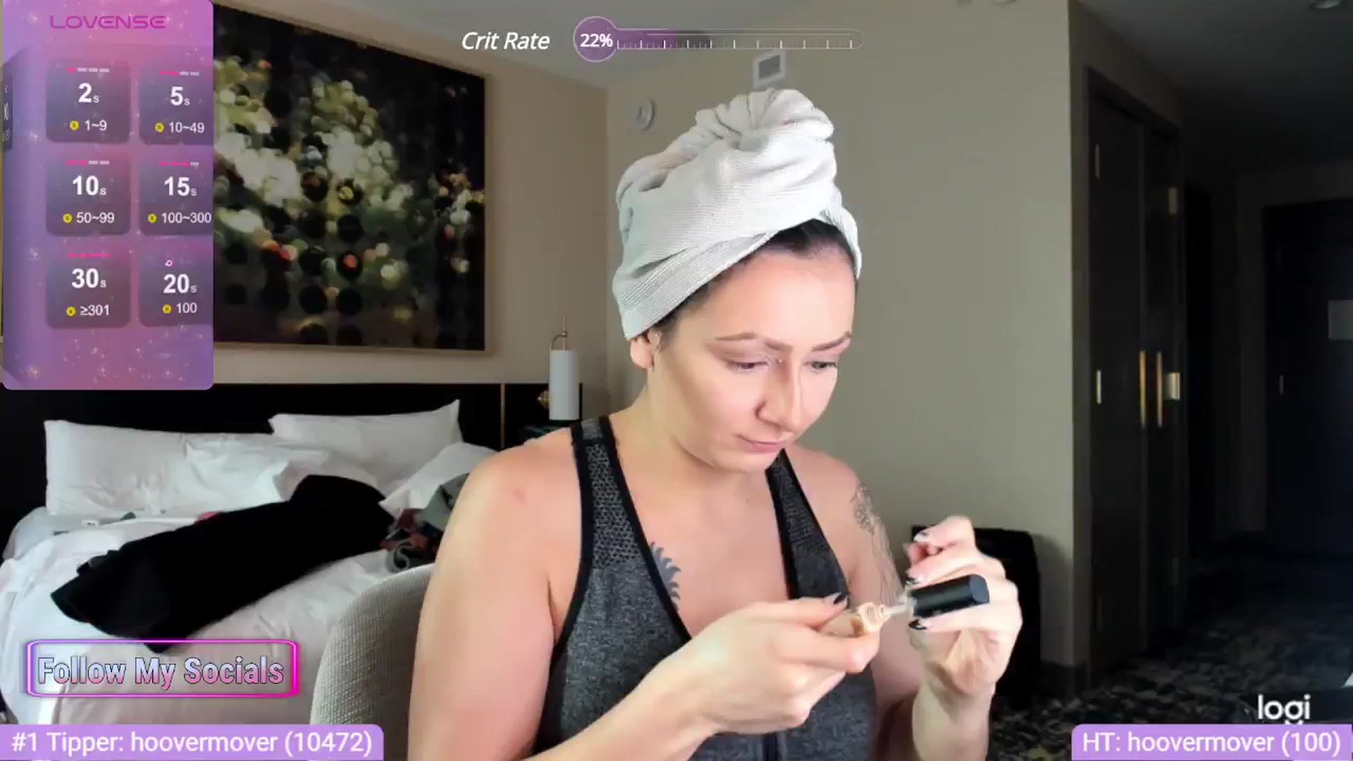 Gallery image thumbnail from Alyx_Singer's myfreecams stream on, 01/24/2024, 18:10 image 8 of 20