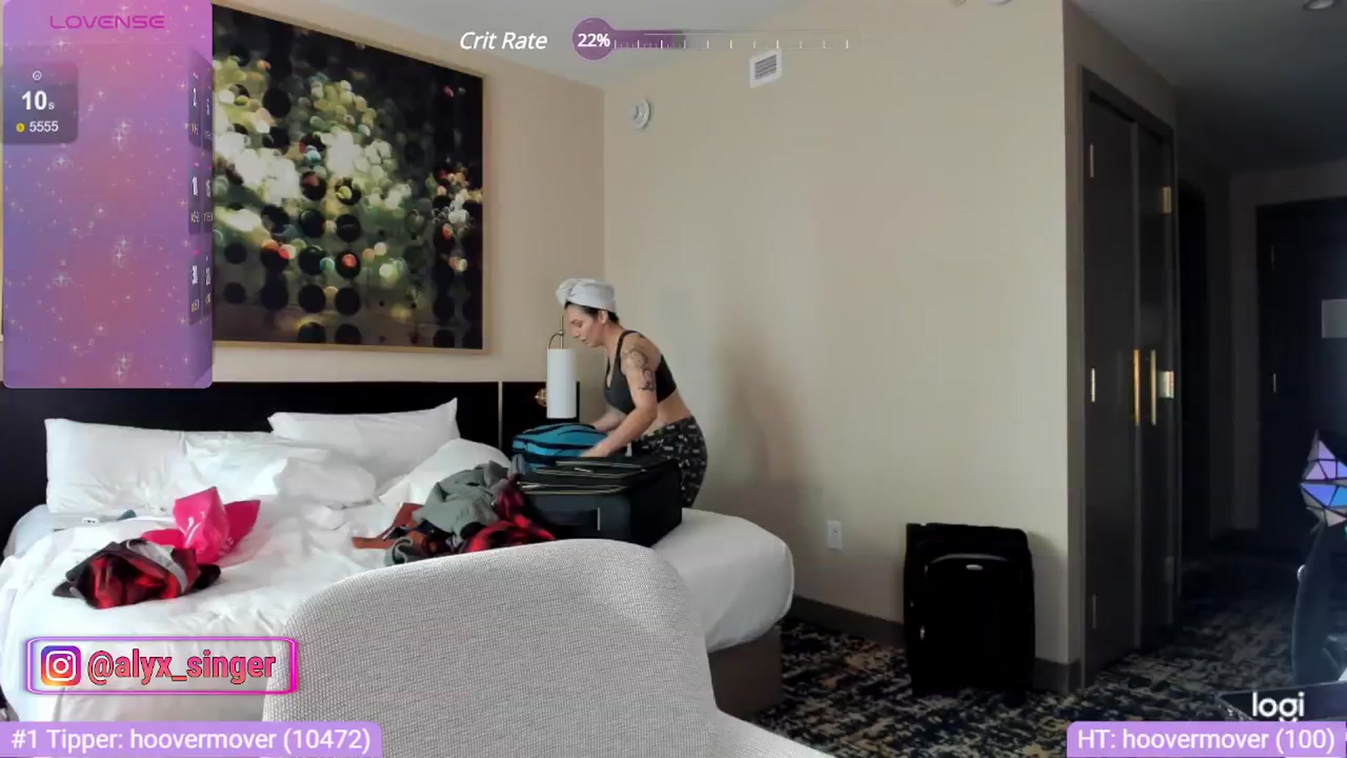 Gallery image thumbnail from Alyx_Singer's myfreecams stream on, 01/24/2024, 18:10 image 7 of 20