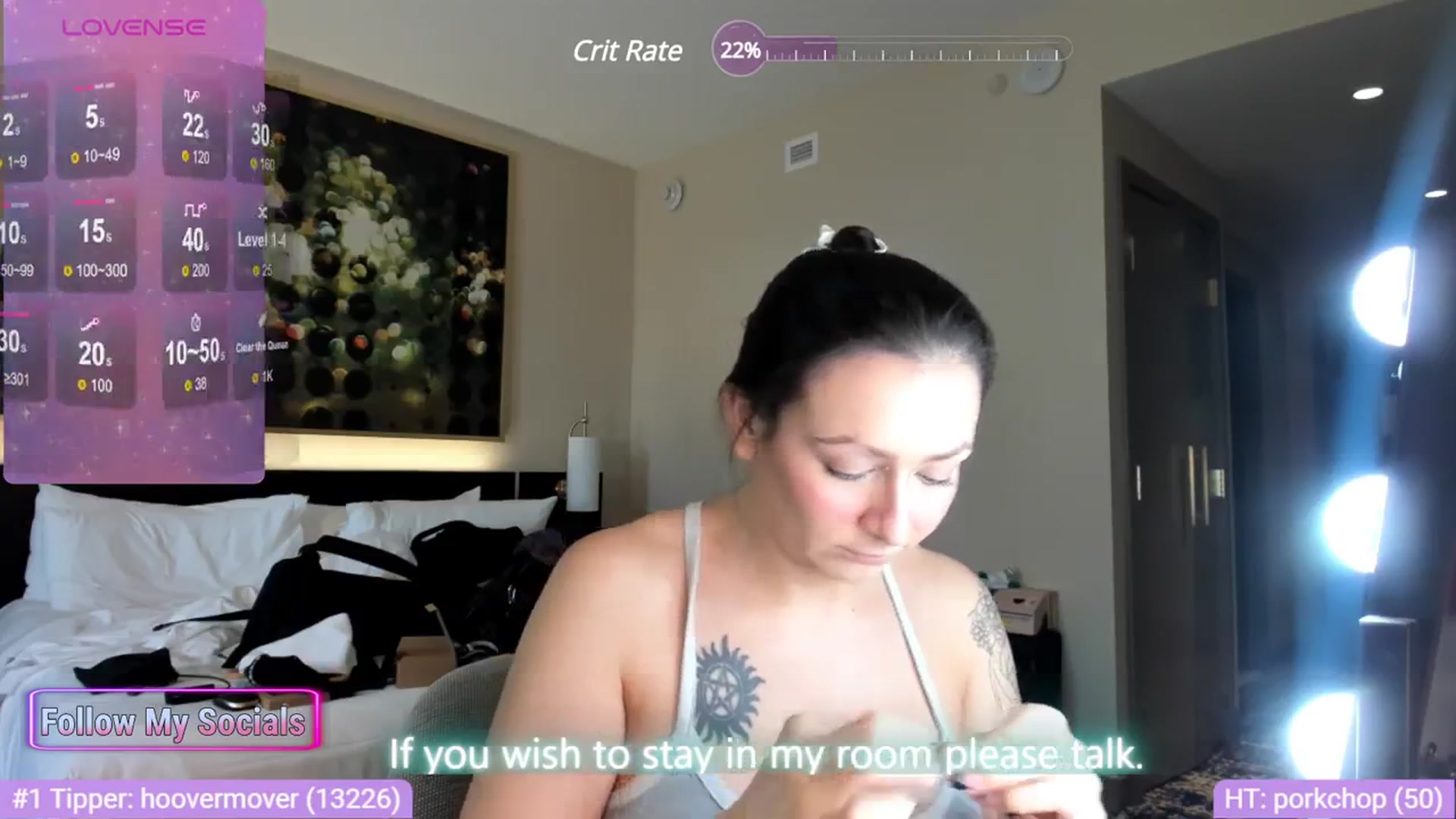 Gallery image thumbnail from Alyx_Singer's myfreecams stream on, 01/27/2024, 22:36 image 8 of 20