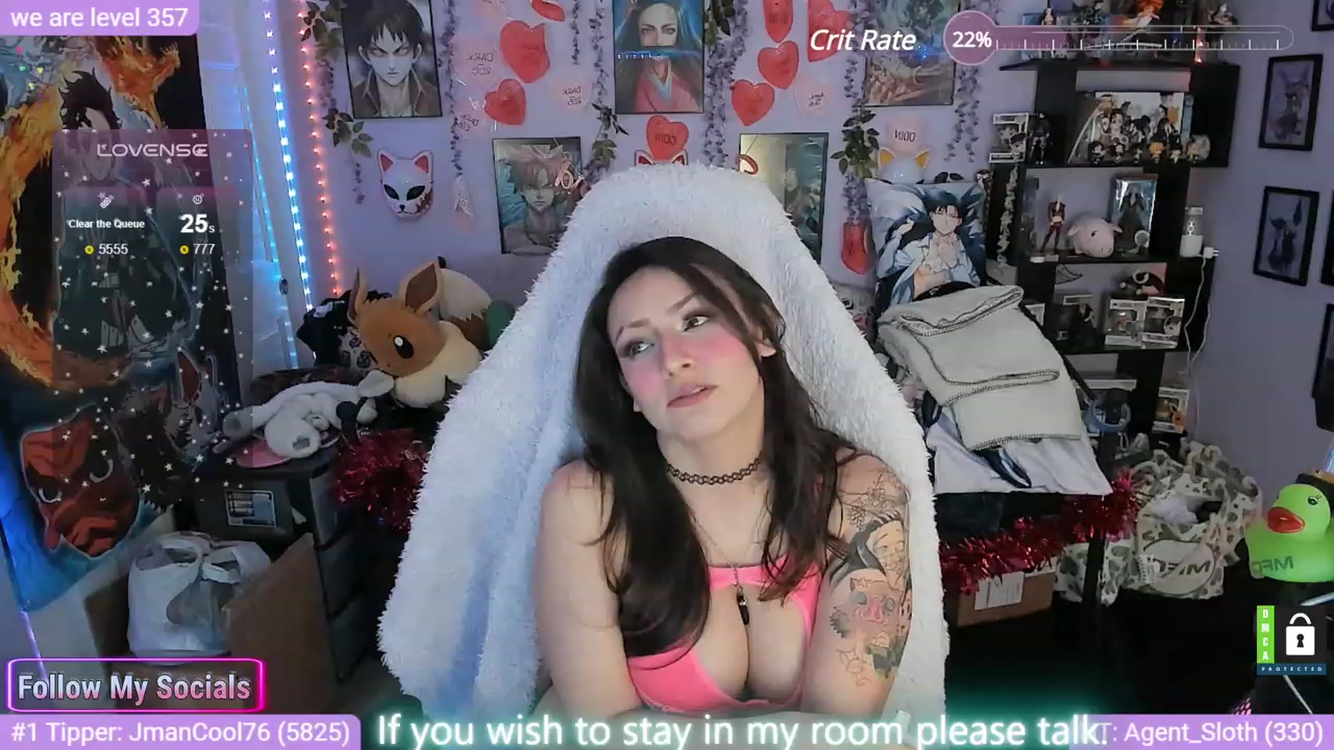 Gallery image thumbnail from Alyx_Singer's myfreecams stream on, 02/15/2024, 22:38 image 13 of 20