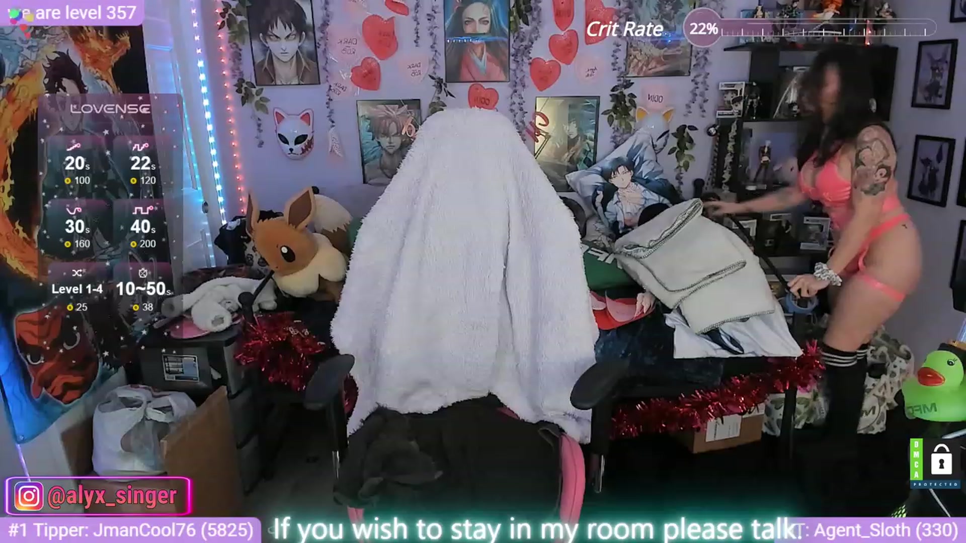 Gallery image thumbnail from Alyx_Singer's myfreecams stream on, 02/15/2024, 22:38 image 16 of 20