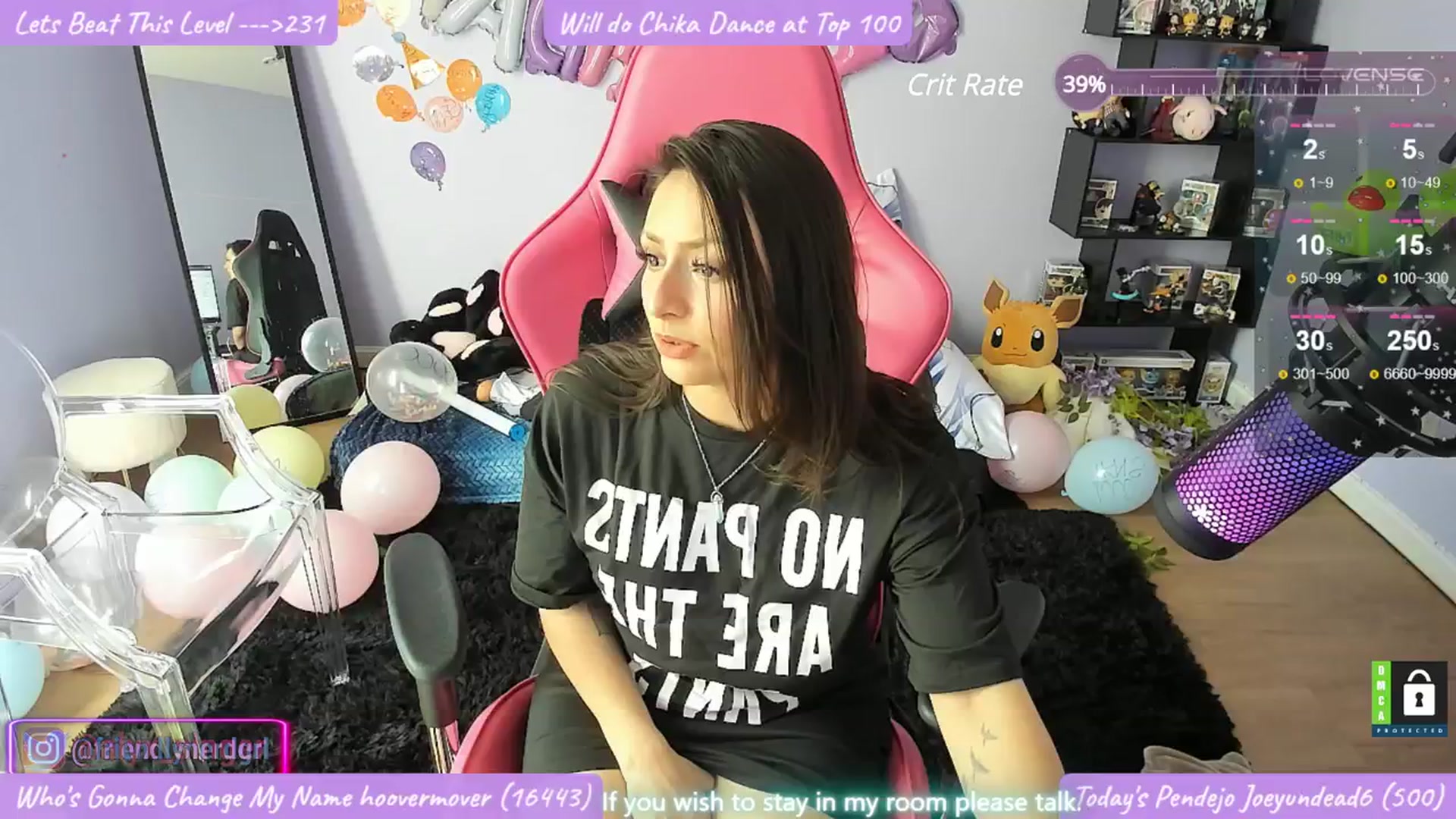 Gallery image thumbnail from Alyx_Singer's myfreecams stream on, 03/20/2024, 17:25 image 18 of 20