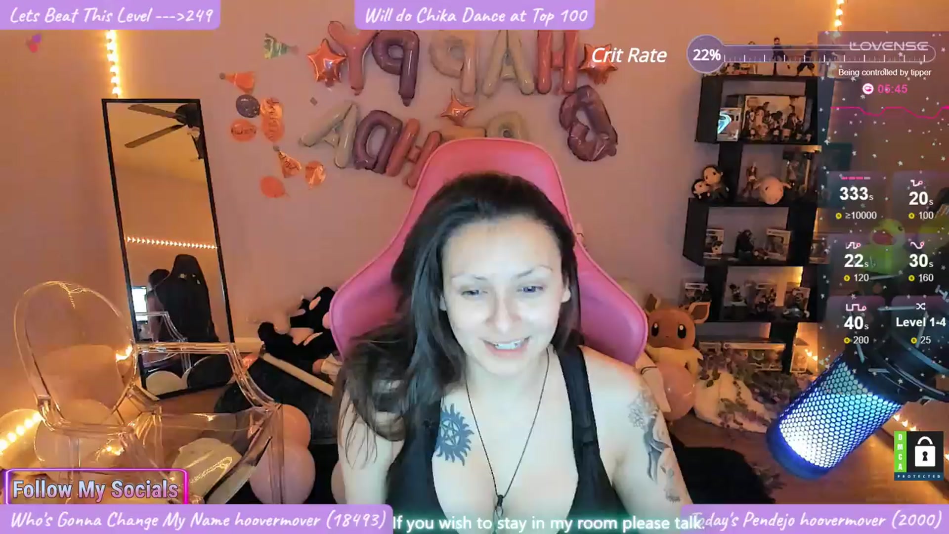 Gallery image thumbnail from Alyx_Singer's myfreecams stream on, 03/23/2024, 06:02 image 4 of 20
