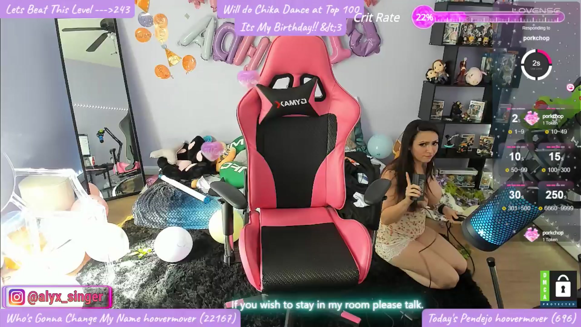 Gallery image thumbnail from Alyx_Singer's myfreecams stream on, 03/25/2024, 21:22 image 1 of 20