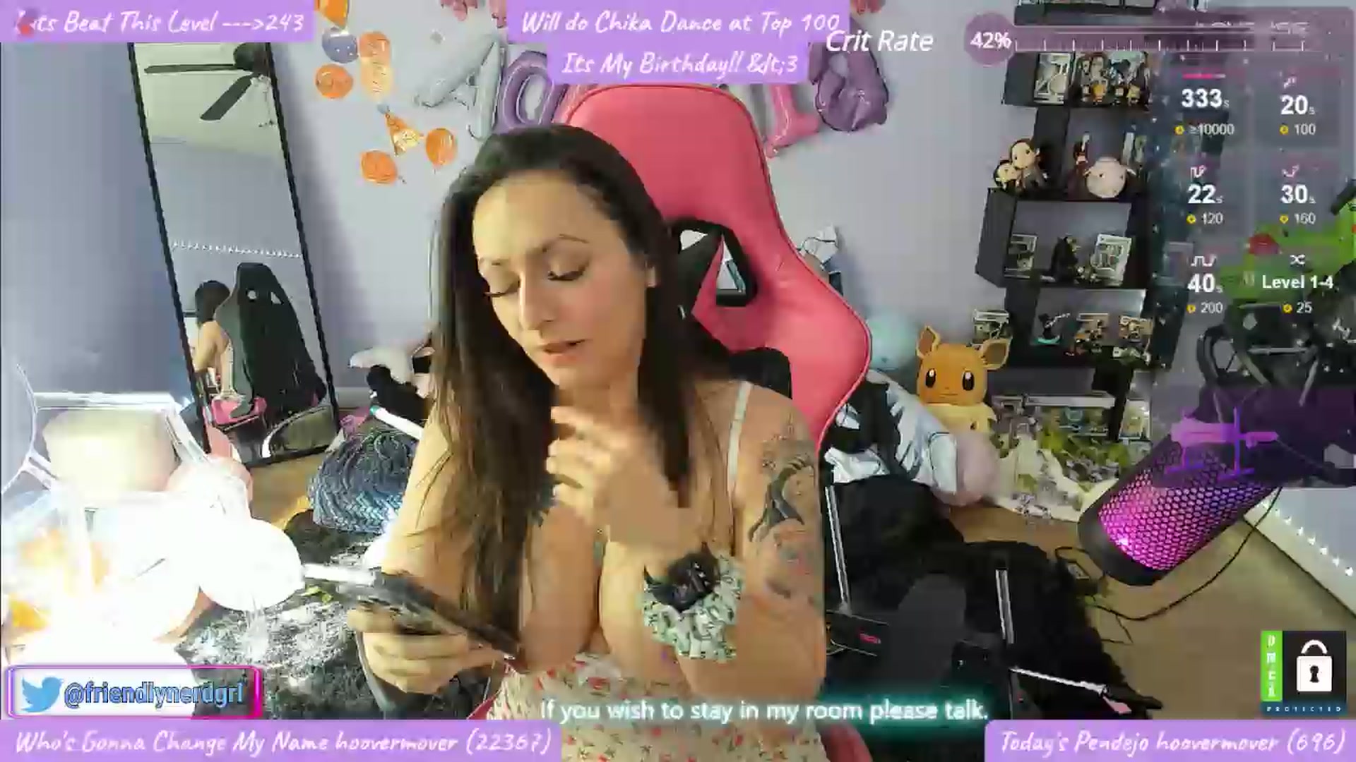 Gallery image thumbnail from Alyx_Singer's myfreecams stream on, 03/25/2024, 21:22 image 8 of 20