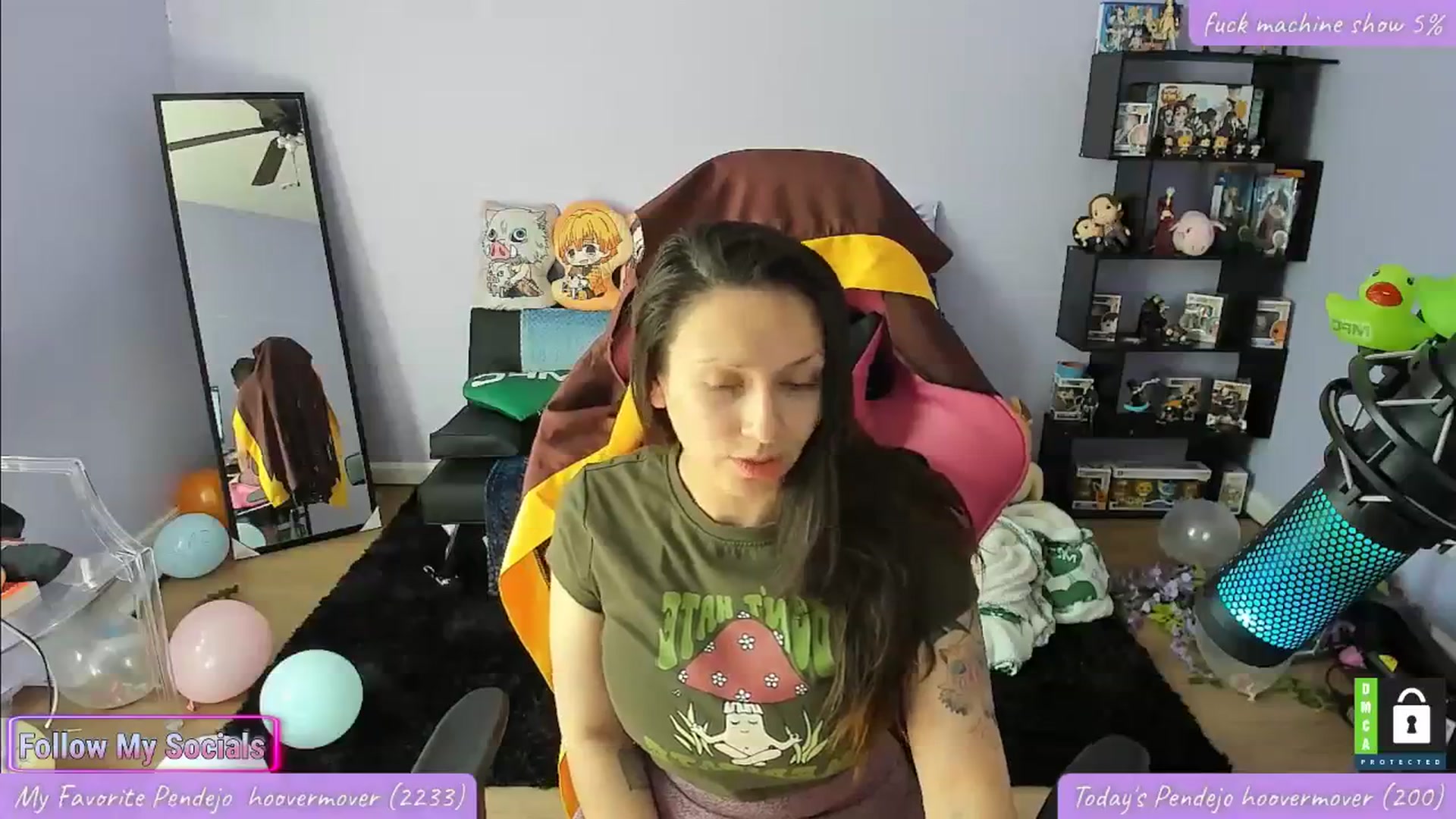 Gallery image thumbnail from Alyx_Singer's myfreecams stream on, 04/09/2024, 18:58 image 10 of 20