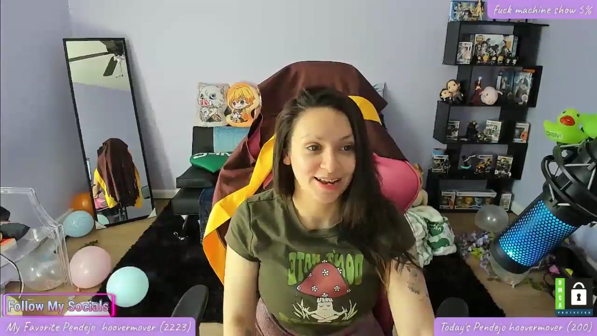 Gallery image thumbnail from Alyx_Singer's myfreecams stream on, 04/09/2024, 18:58 image 8 of 20