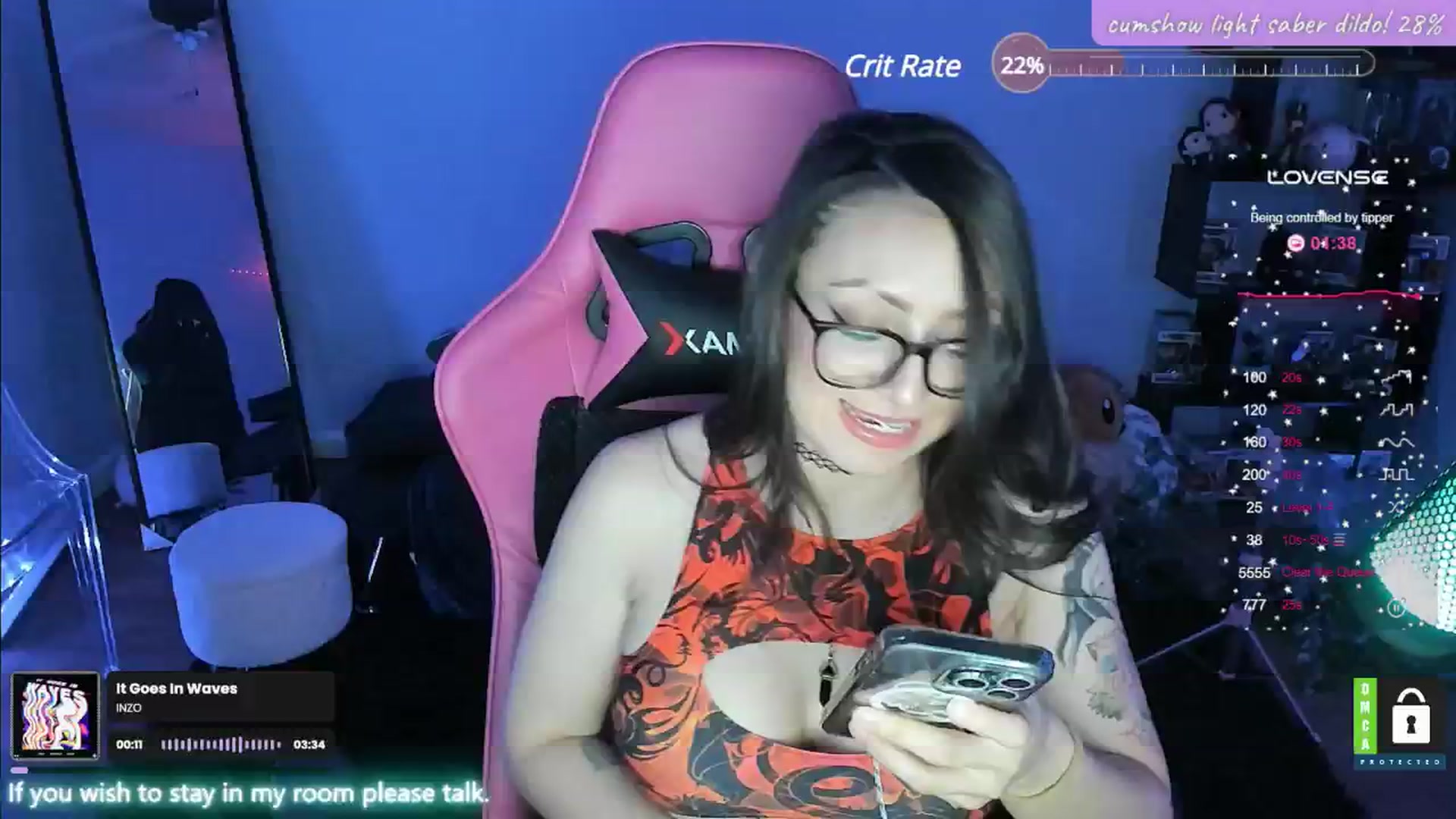 Gallery image thumbnail from Alyx_Singer's myfreecams stream on, 05/04/2024, 05:42 image 9 of 20