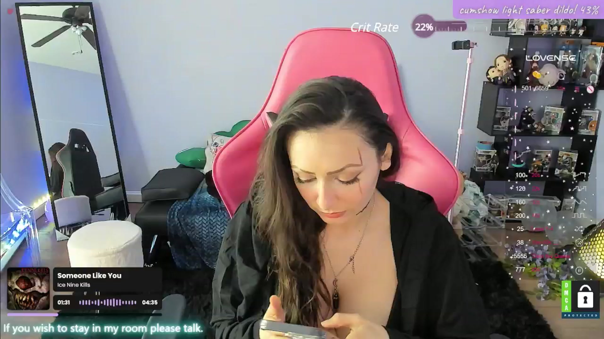 Gallery image thumbnail from Alyx_Singer's myfreecams stream on, 05/06/2024, 22:05 image 4 of 20