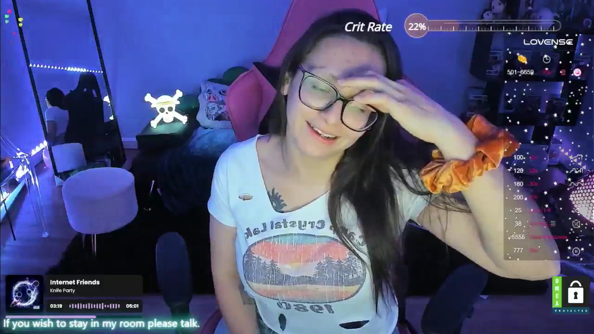 Gallery image thumbnail from Alyx_Singer's myfreecams stream on, 05/15/2024, 04:54 image 9 of 20