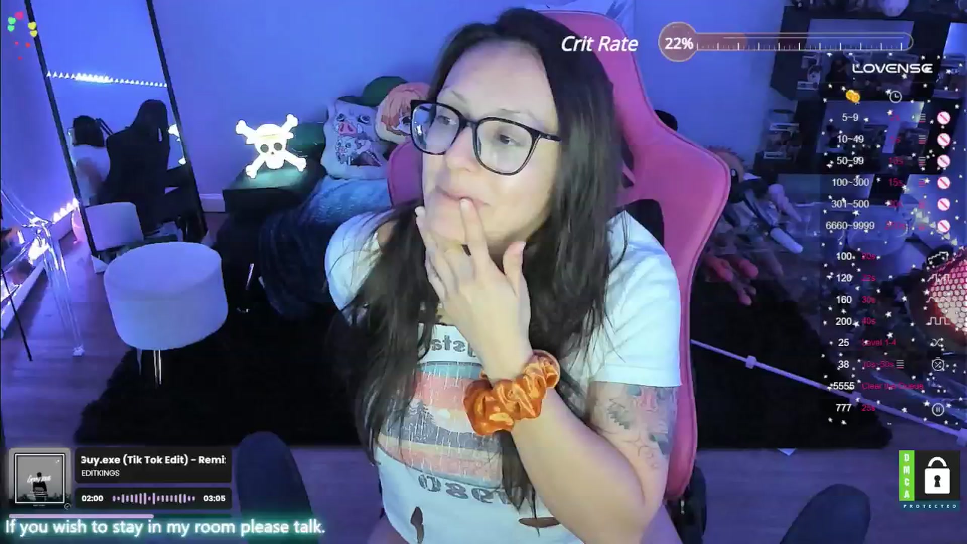 Gallery image thumbnail from Alyx_Singer's myfreecams stream on, 05/15/2024, 06:09 image 18 of 20
