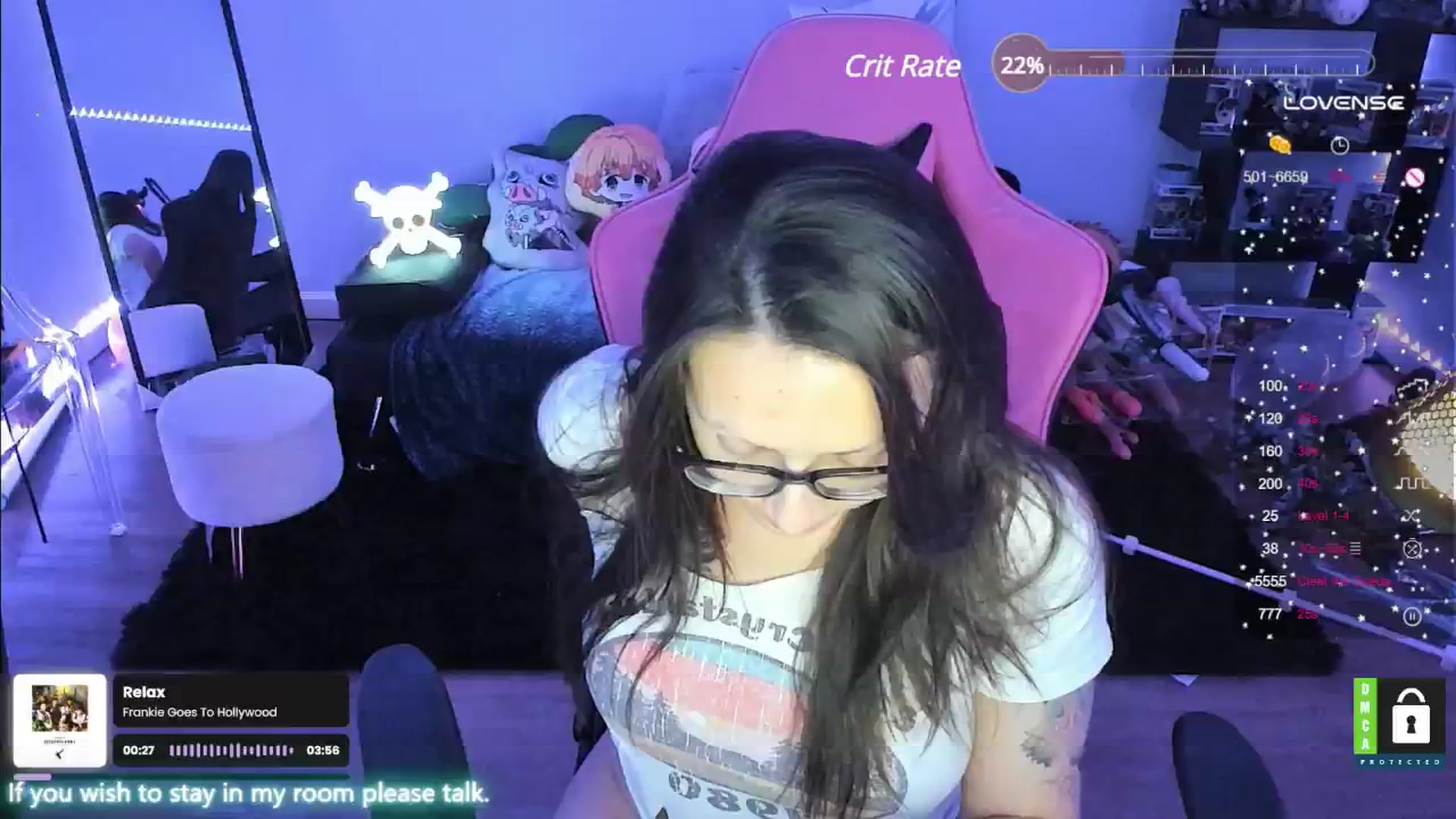 Gallery image thumbnail from Alyx_Singer's myfreecams stream on, 05/15/2024, 06:09 image 10 of 20