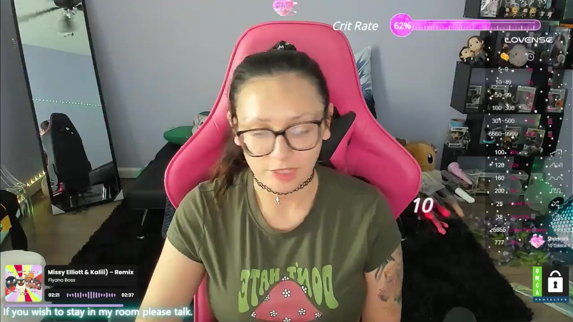 Gallery image thumbnail from Alyx_Singer's myfreecams stream on, 05/28/2024, 17:17 image 15 of 20