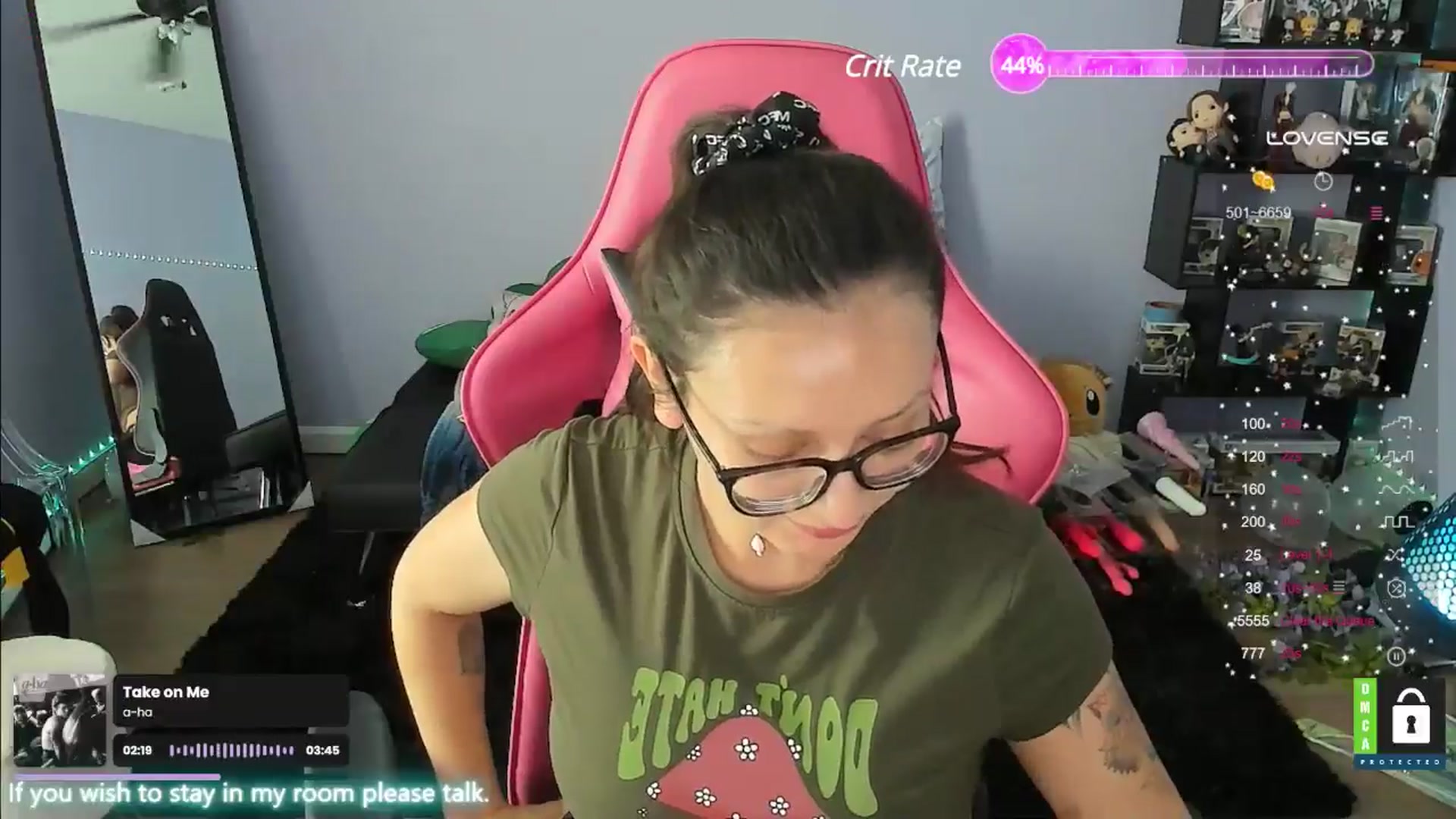 Gallery image thumbnail from Alyx_Singer's myfreecams stream on, 05/28/2024, 19:53 image 5 of 20