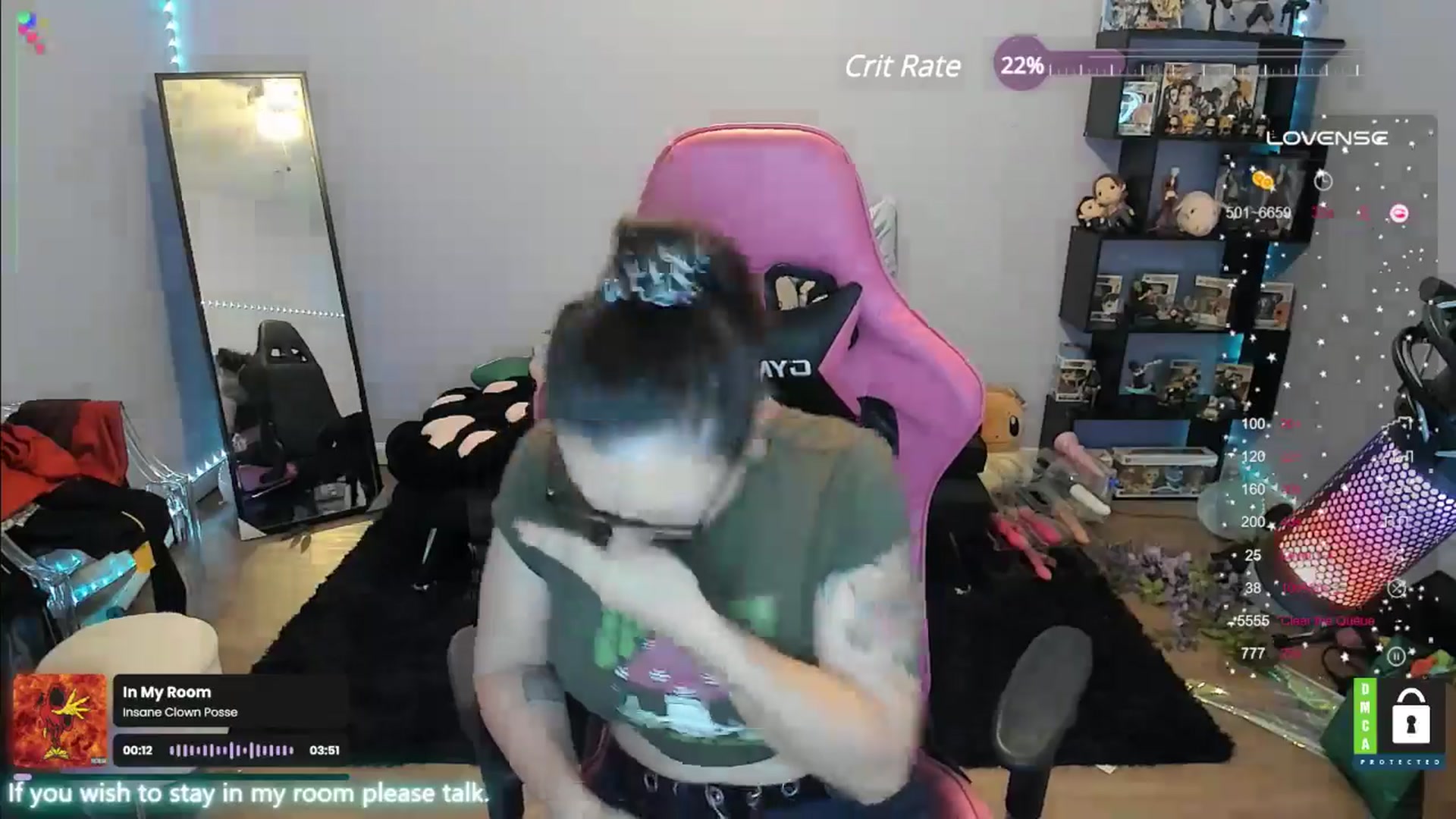 Gallery image thumbnail from Alyx_Singer's myfreecams stream on, 05/29/2024, 05:19 image 7 of 20