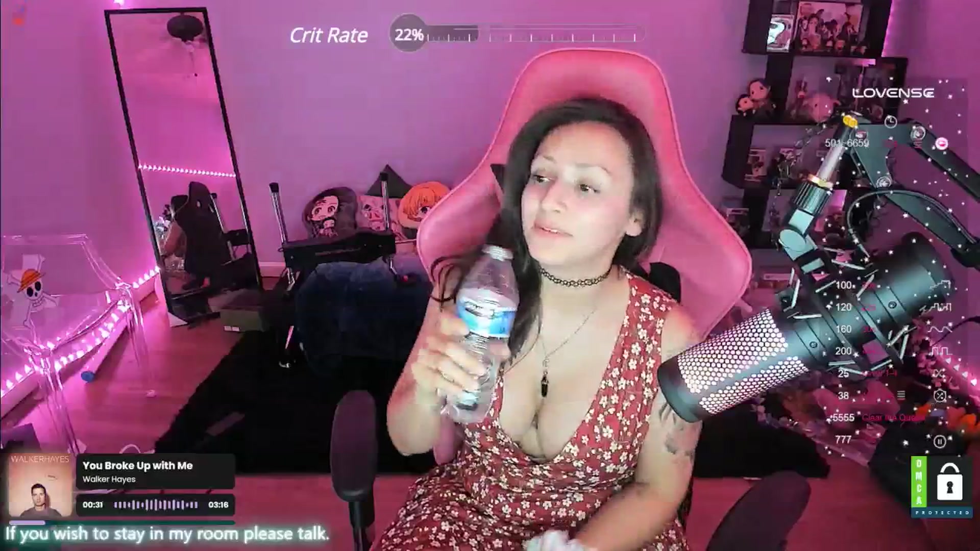 Gallery image thumbnail from Alyx_Singer's myfreecams stream on, 06/12/2024, 03:56 image 18 of 20