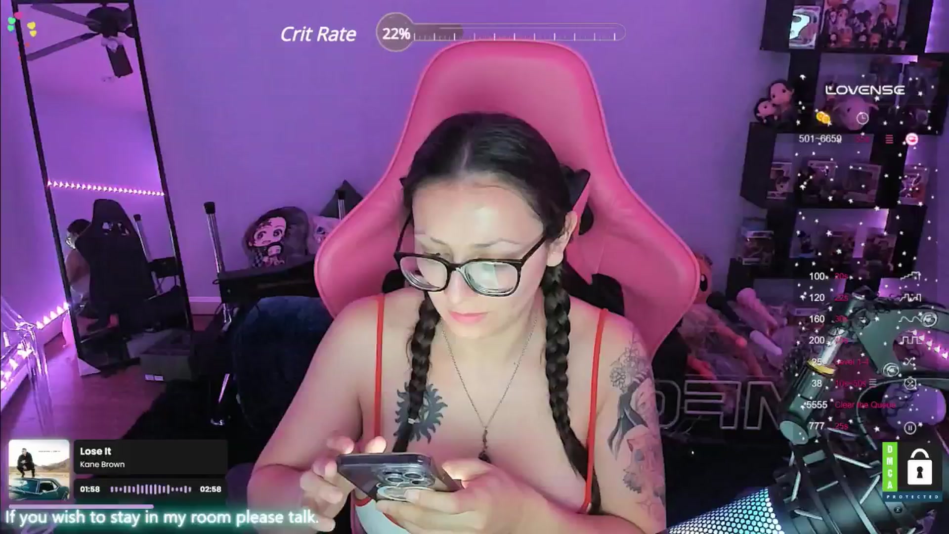 Gallery image thumbnail from Alyx_Singer's myfreecams stream on, 06/13/2024, 04:40 image 17 of 20