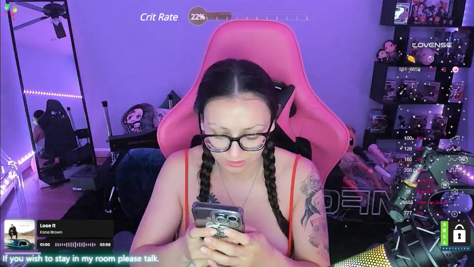 Gallery image thumbnail from Alyx_Singer's myfreecams stream on, 06/13/2024, 04:40 image 16 of 20