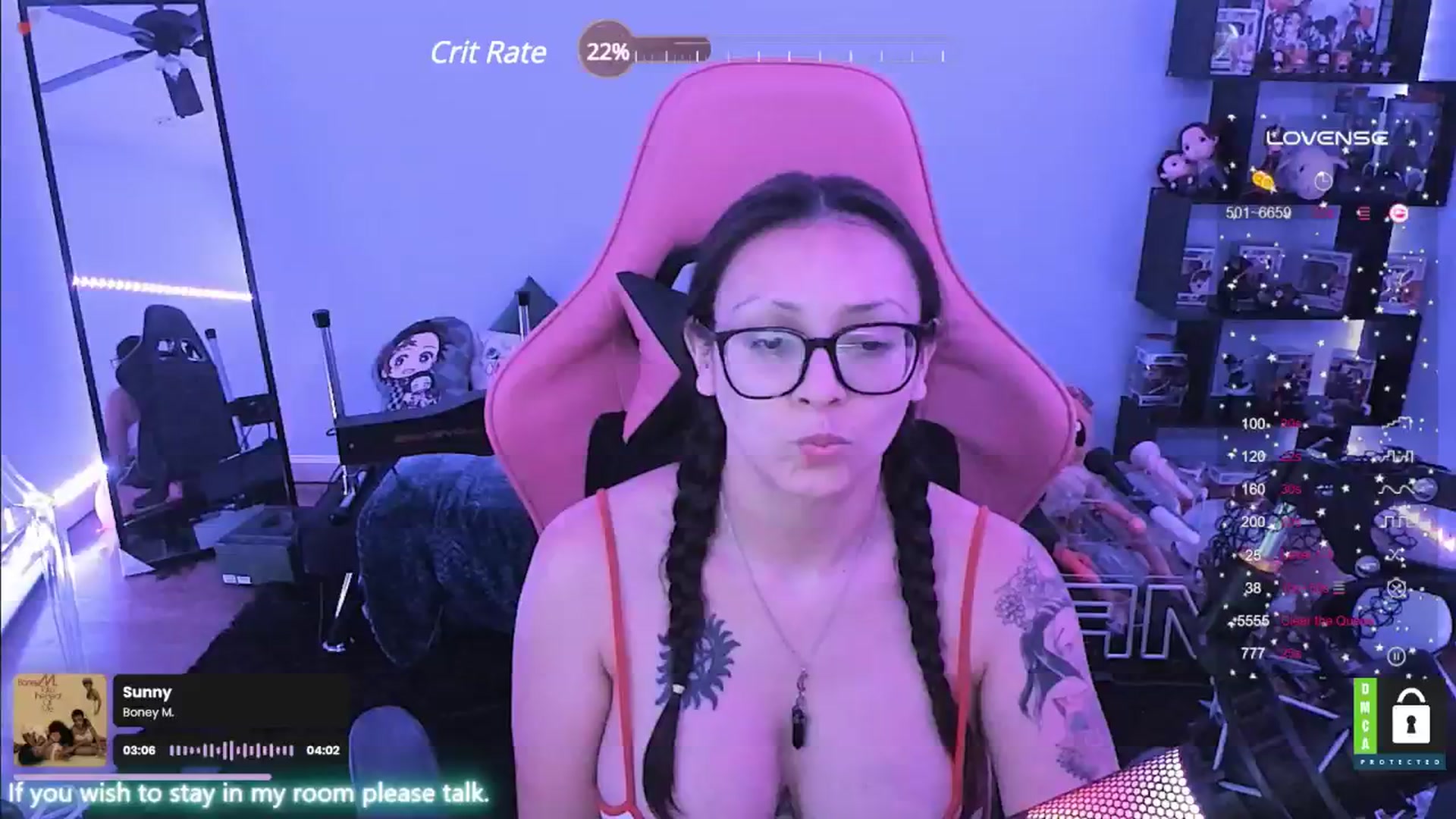 Gallery image thumbnail from Alyx_Singer's myfreecams stream on, 06/13/2024, 04:40 image 14 of 20